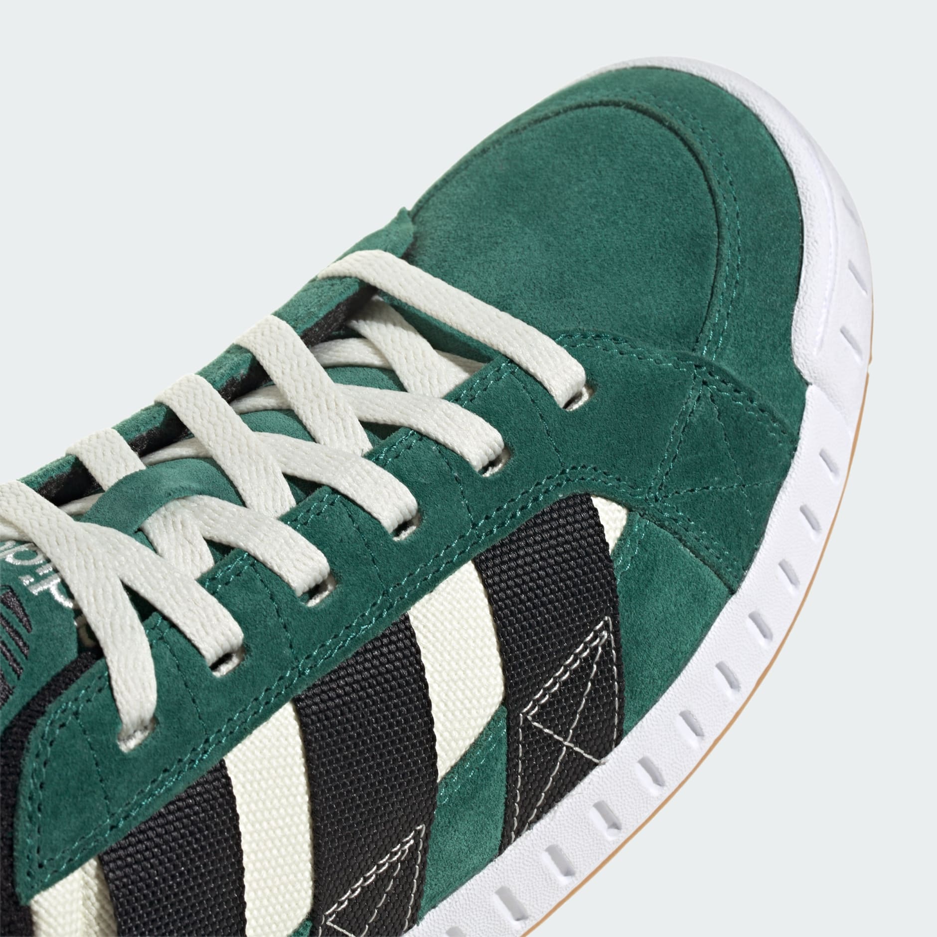 Tenis LWST