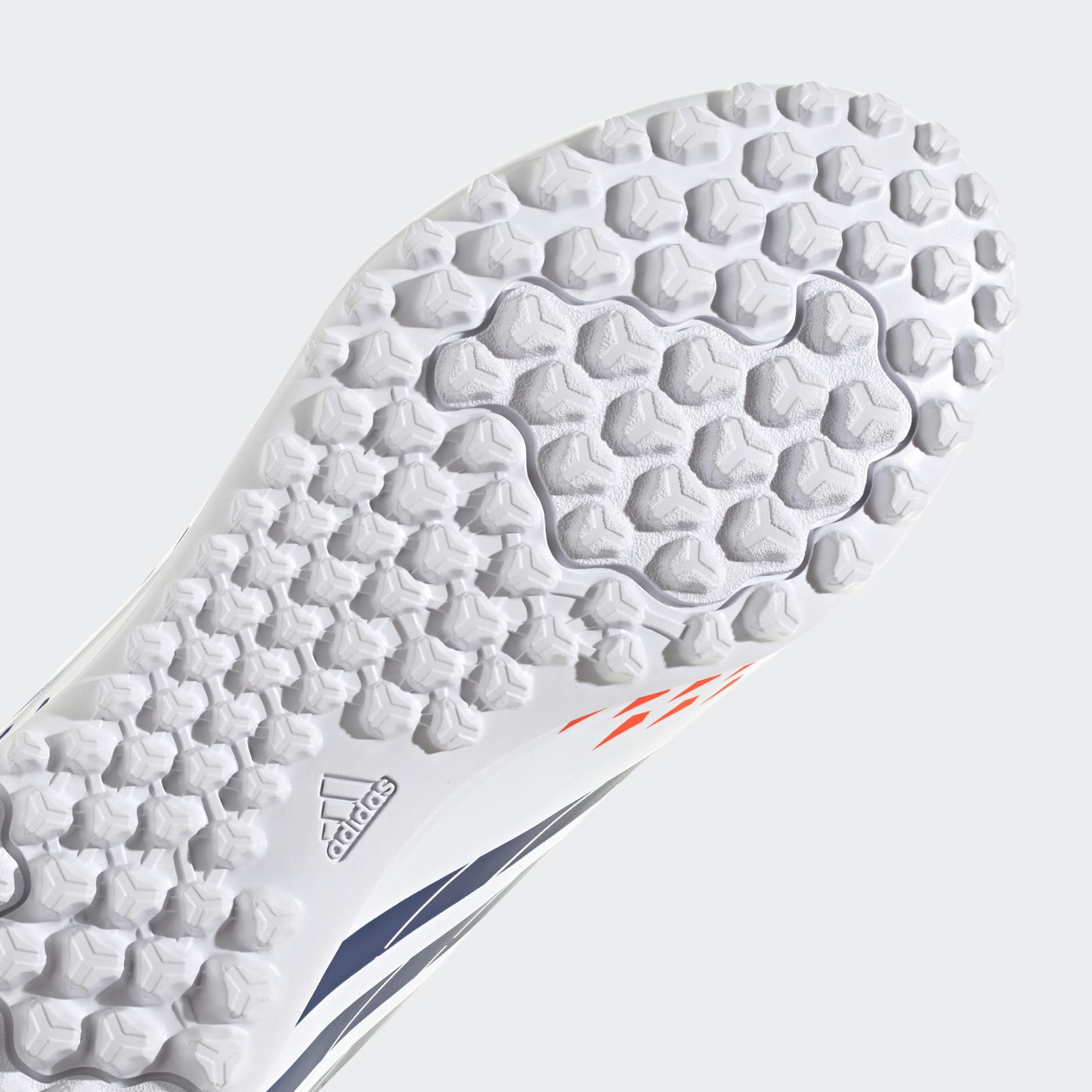 Predator Edge.4 Turf Boots