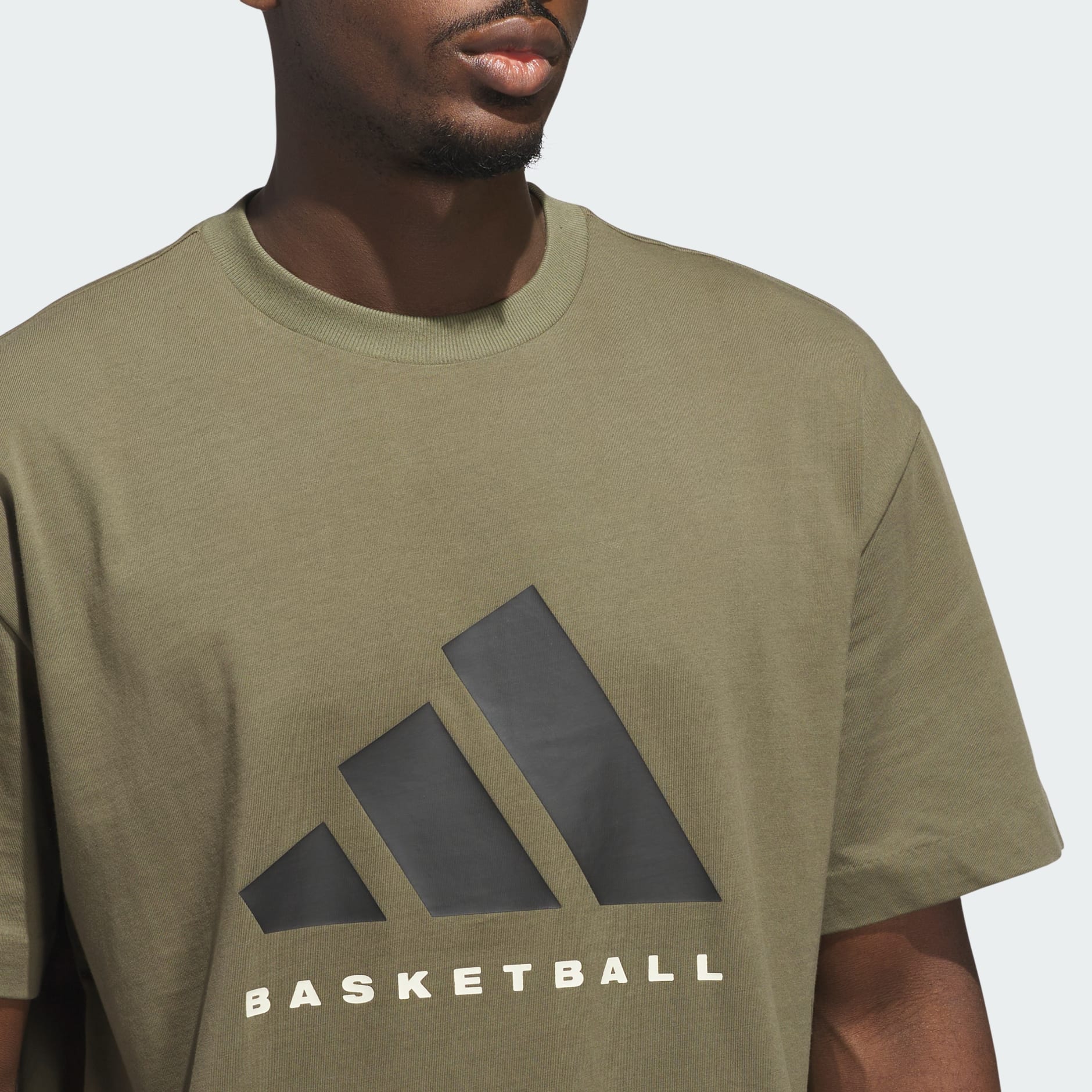 تيشيرت adidas Basketball (للجنسين)