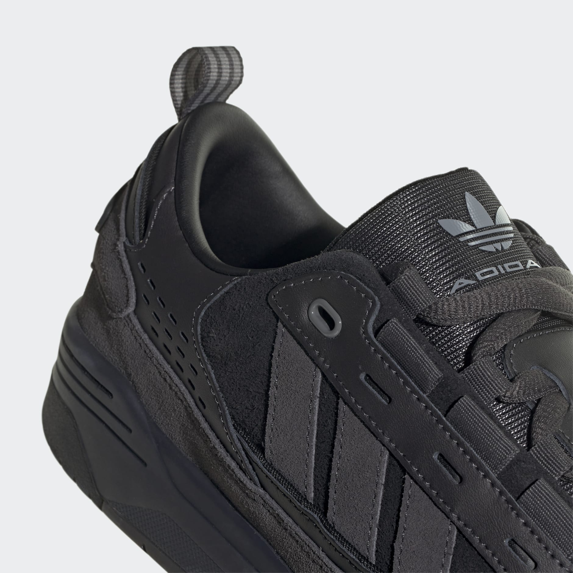 adi2000 Shoes