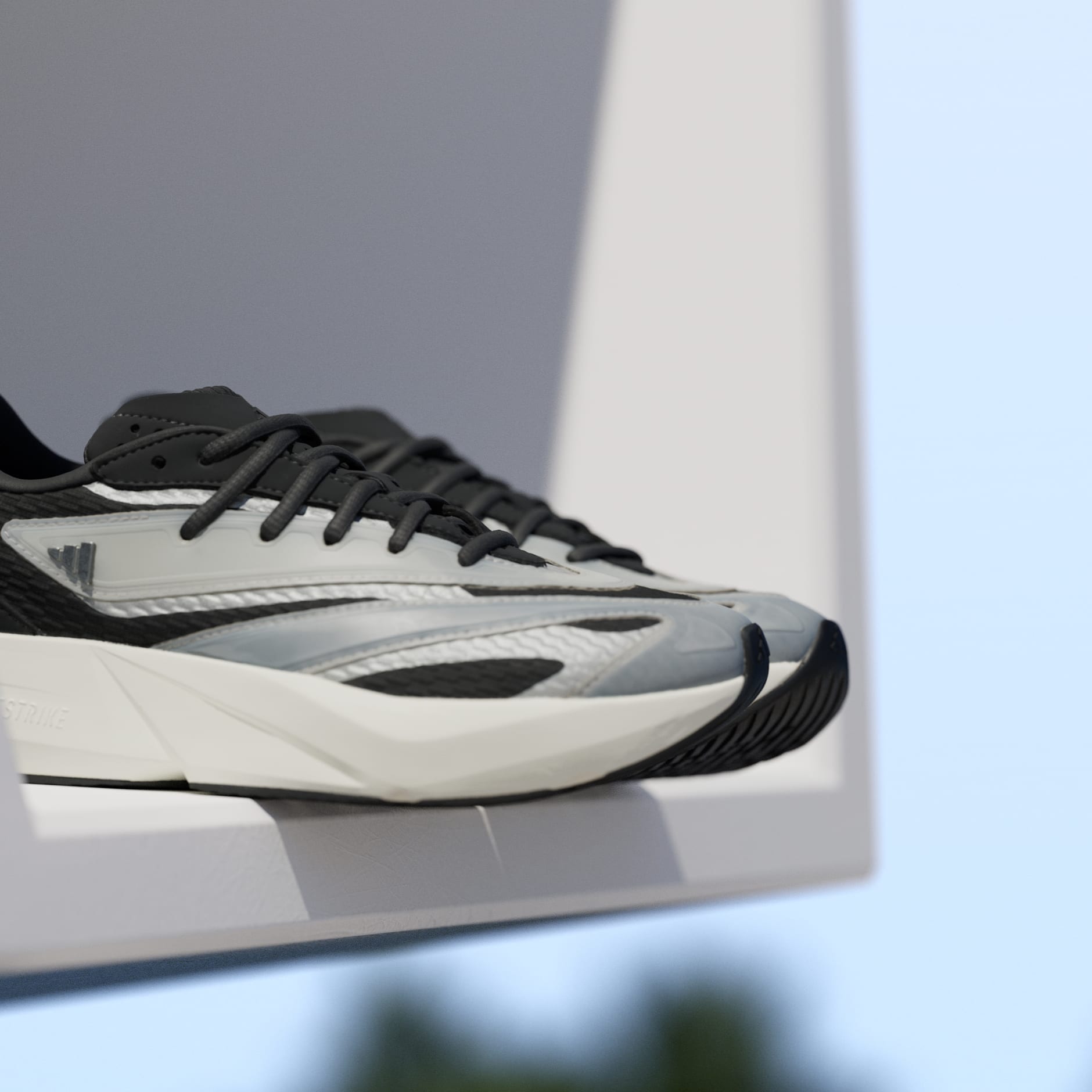 Lightblaze Shoes