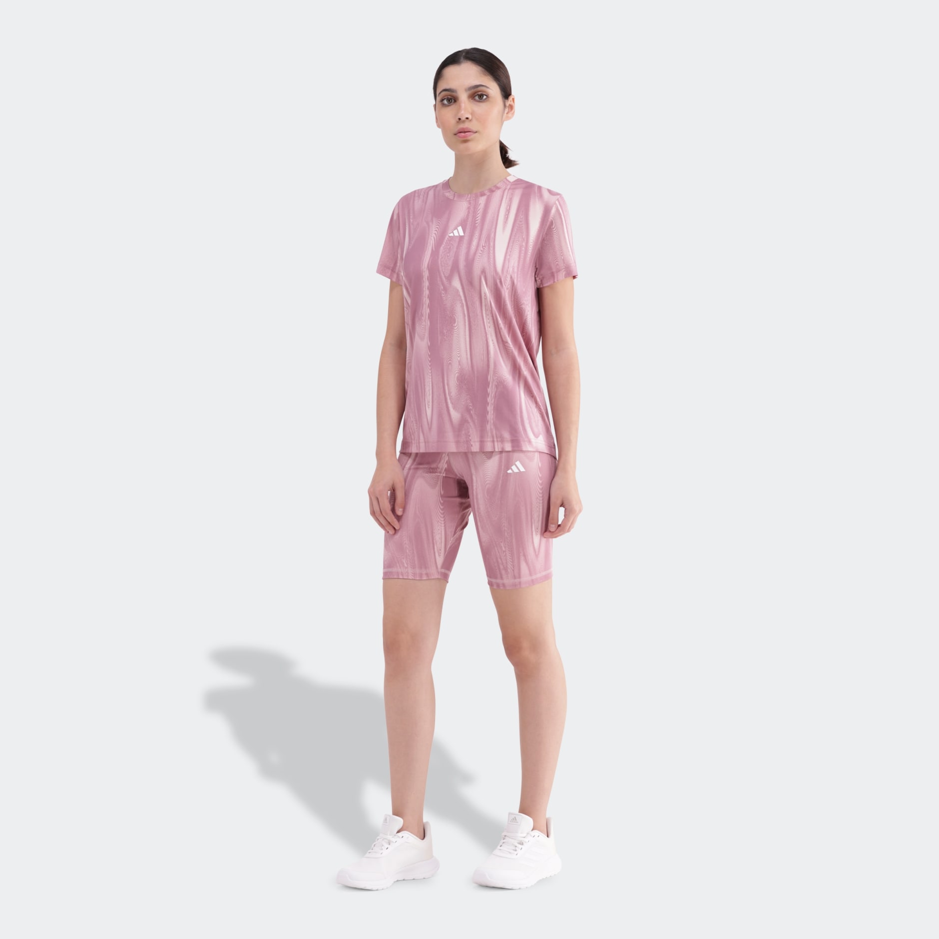 Training Essentials 3-Stripes High-Waisted Short Leggings