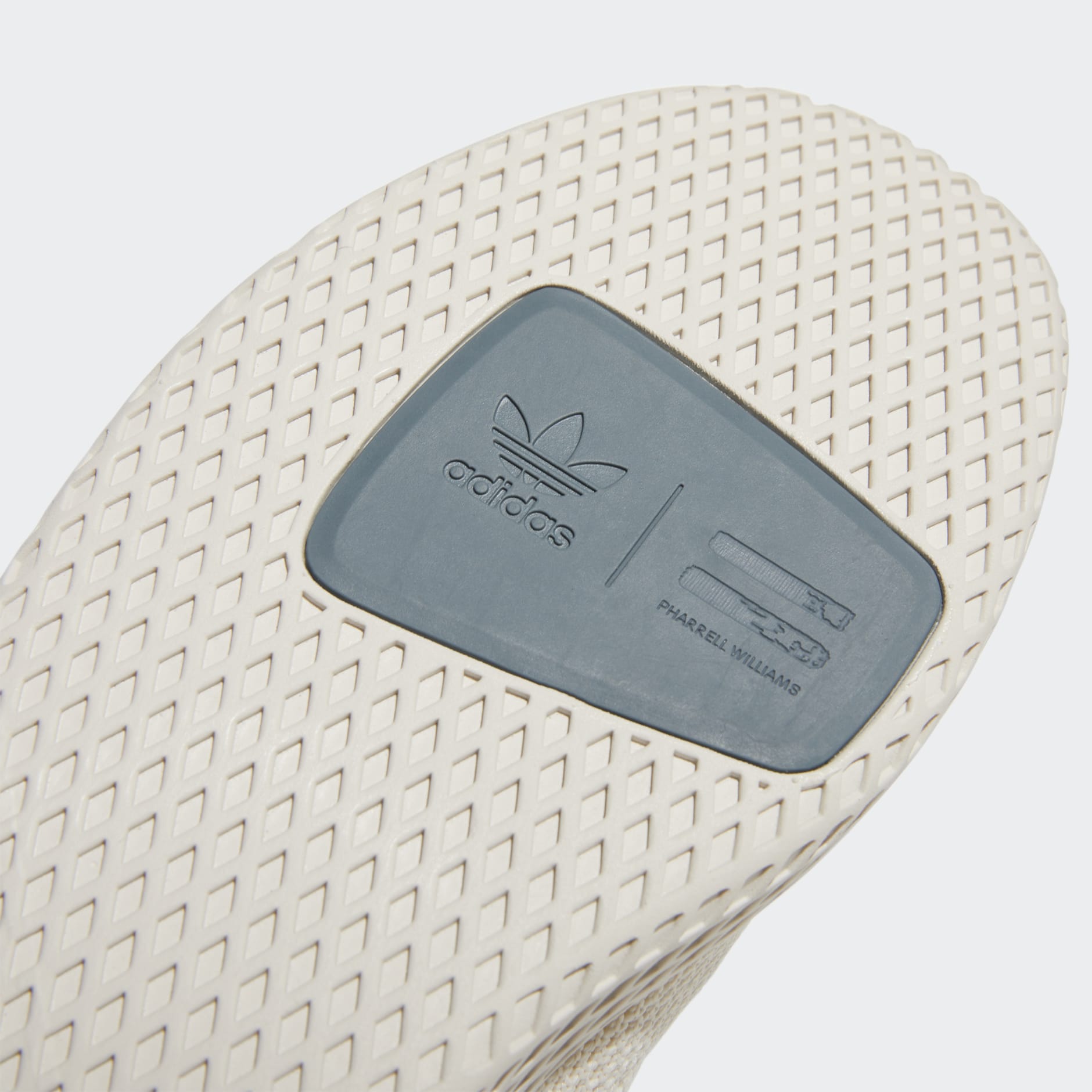נעלי Pharrell Williams Tennis Hu