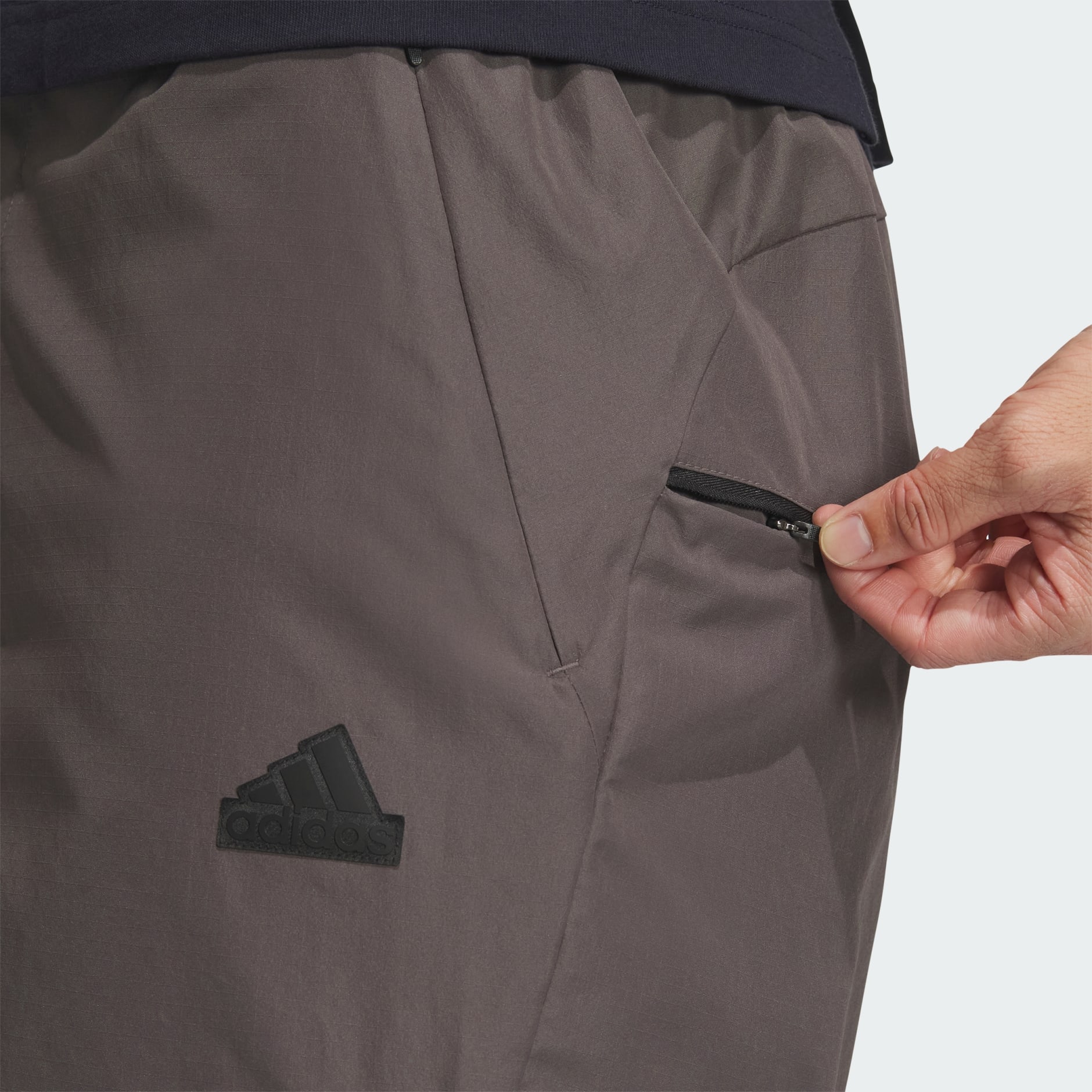 City Escape Woven Shorts