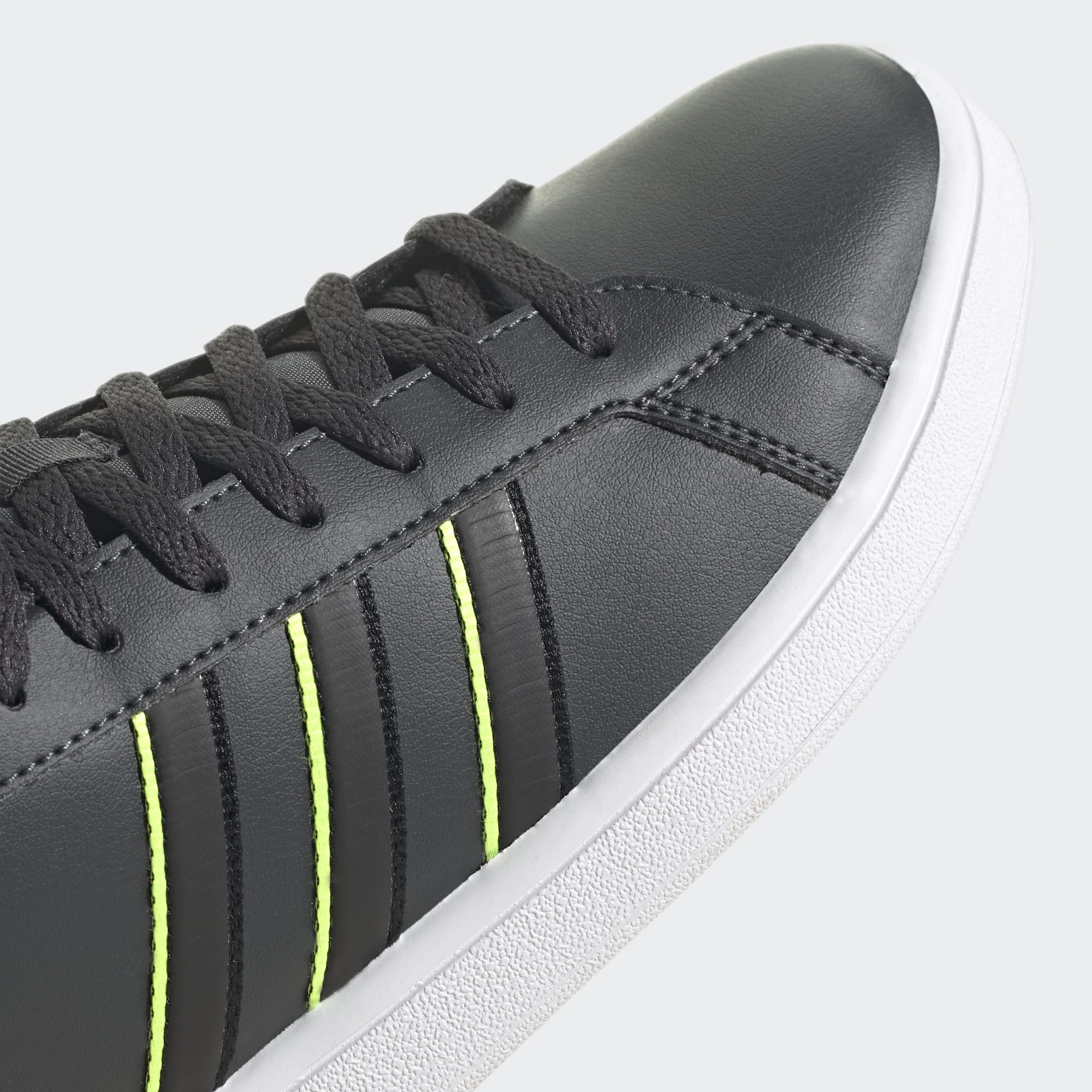 Grand Court Base Shoes