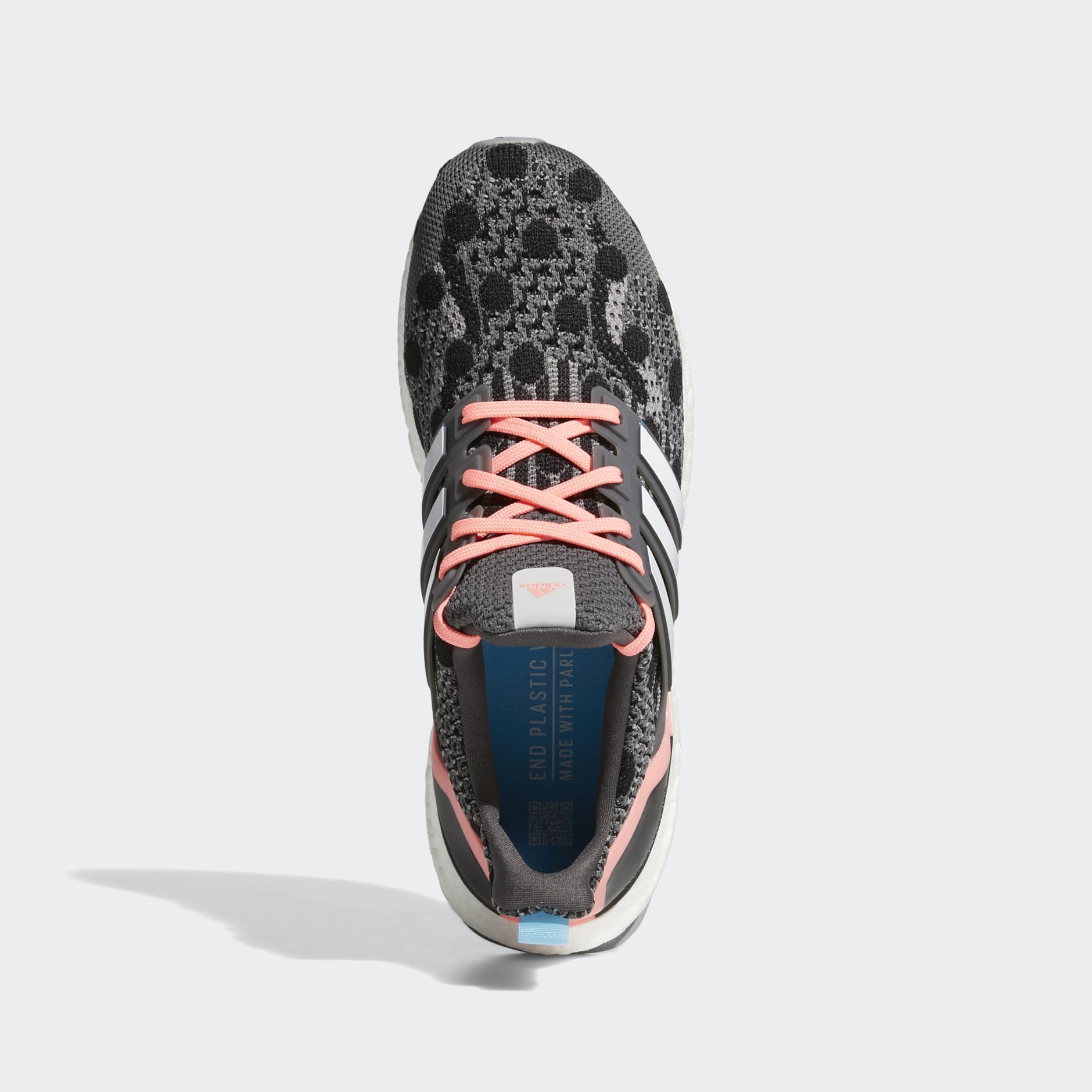 Ultraboost 5 DNA Shoes