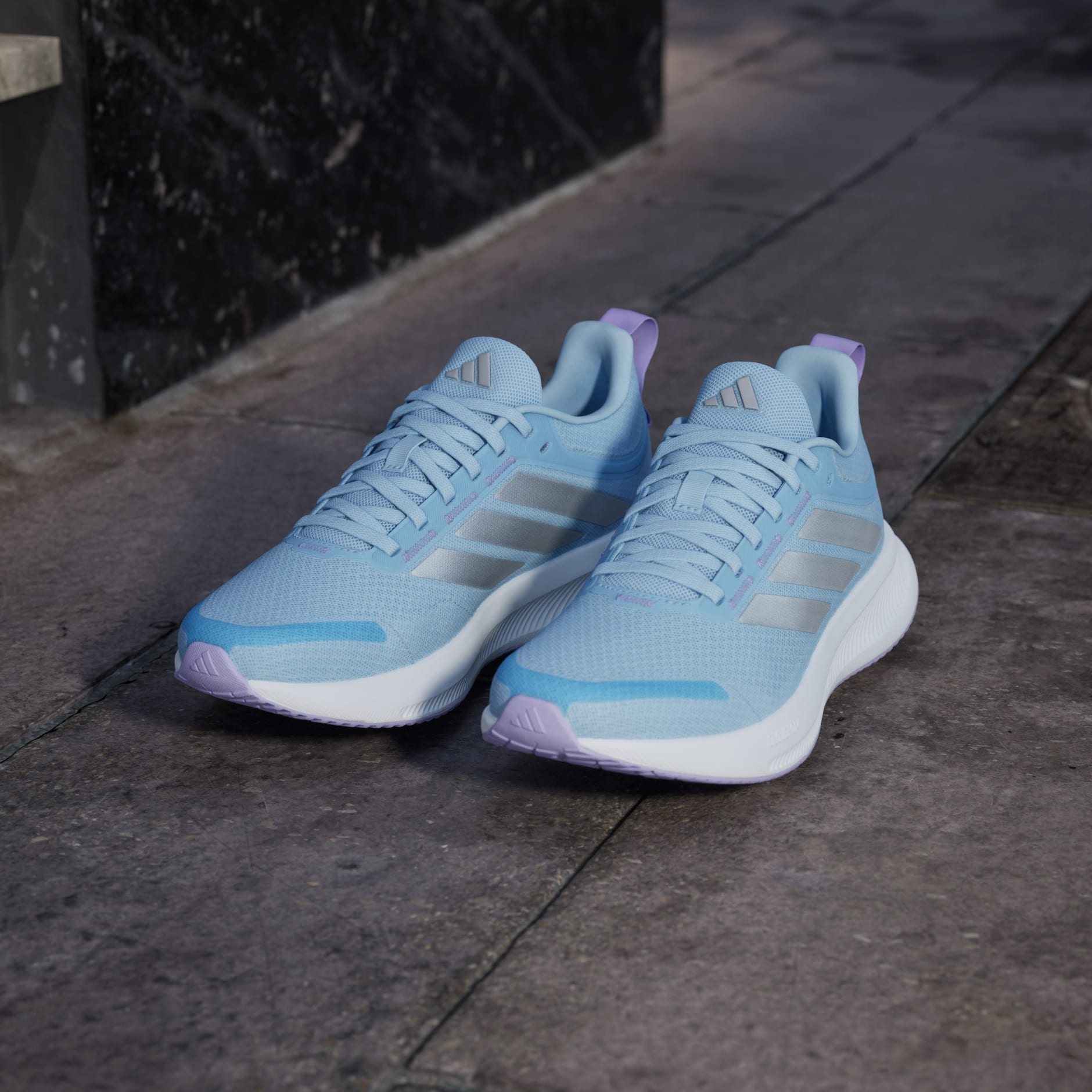 Runblaze W Running Shoes