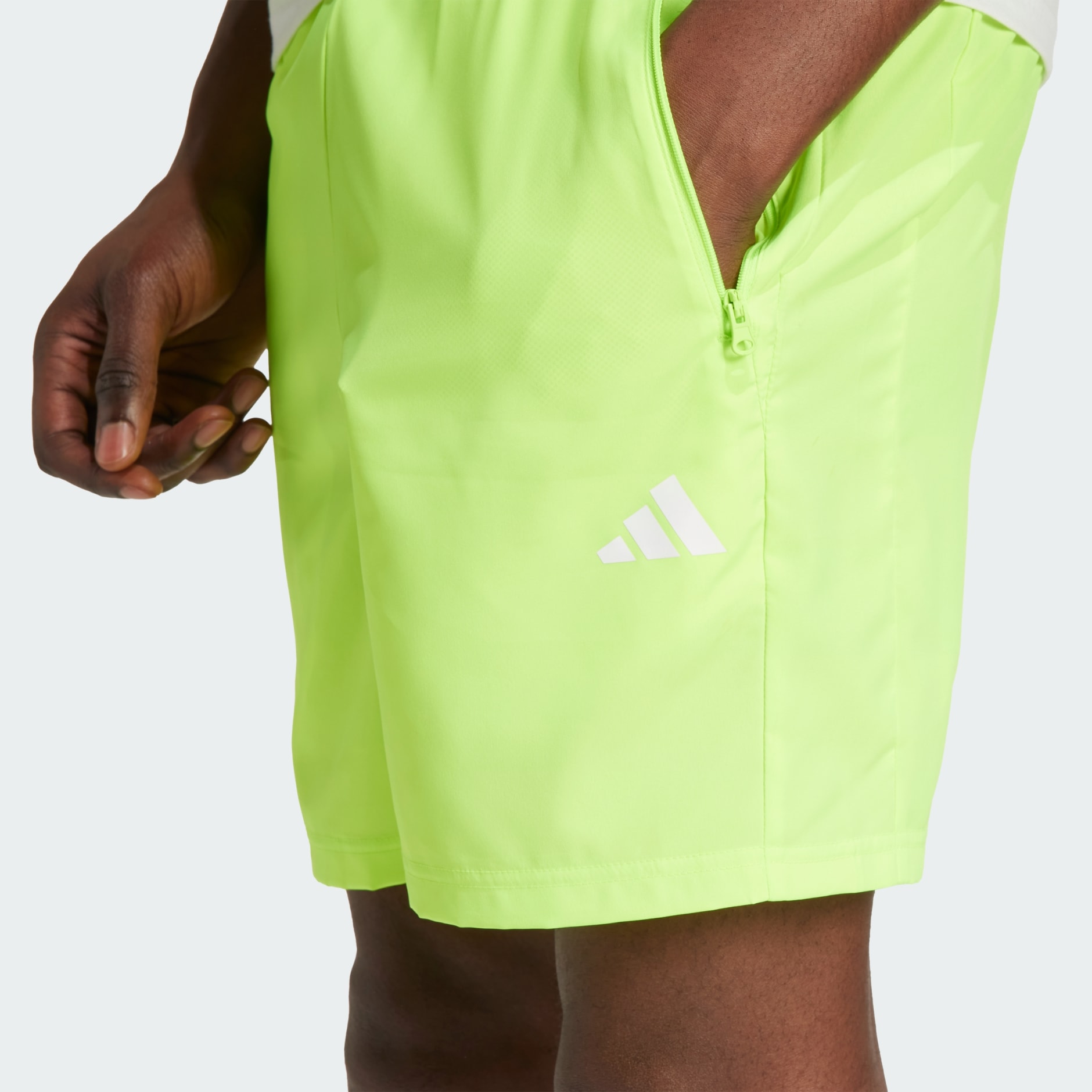 Pantaloni scurți de antrenament Train Essentials