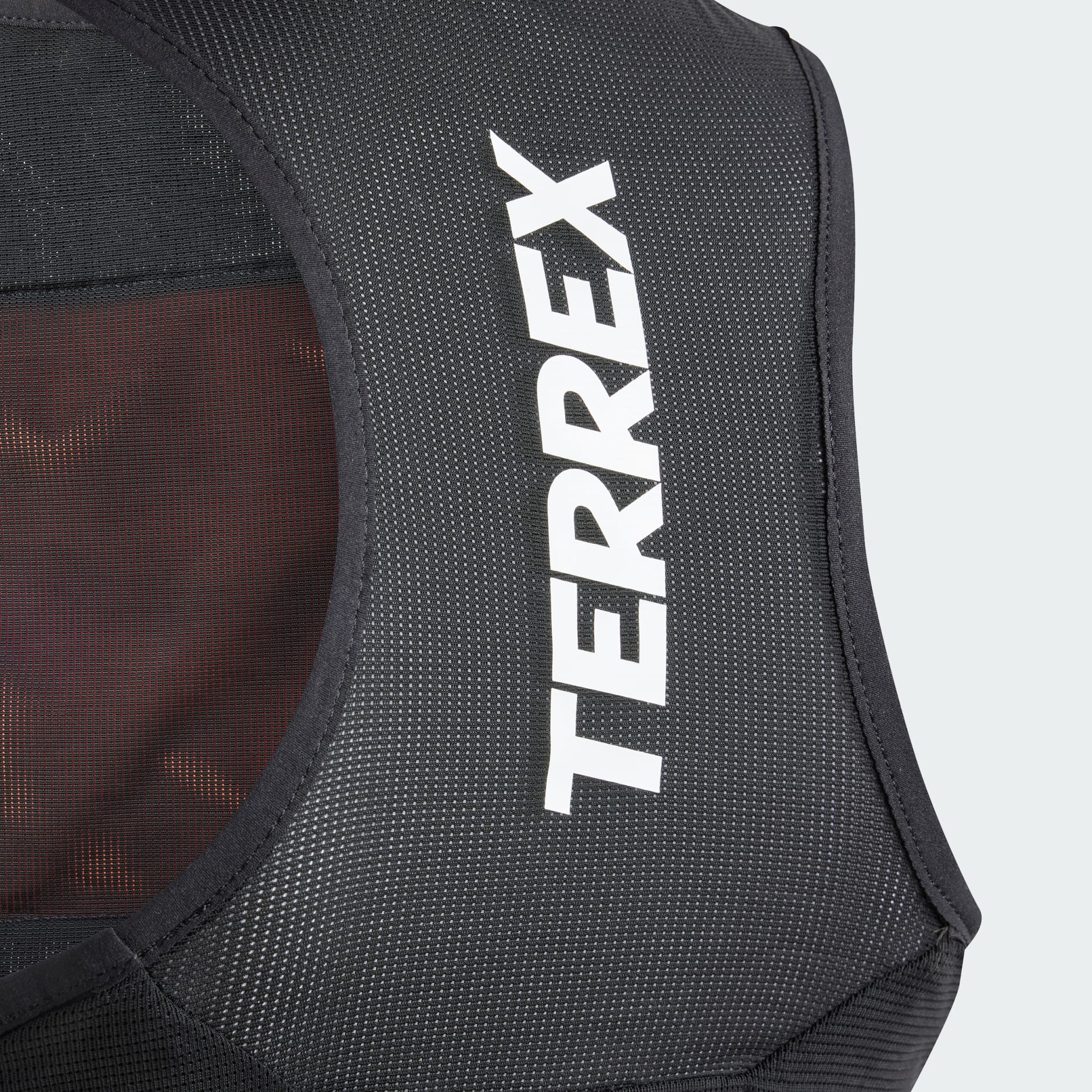 Adidas terrex hydration vest deals