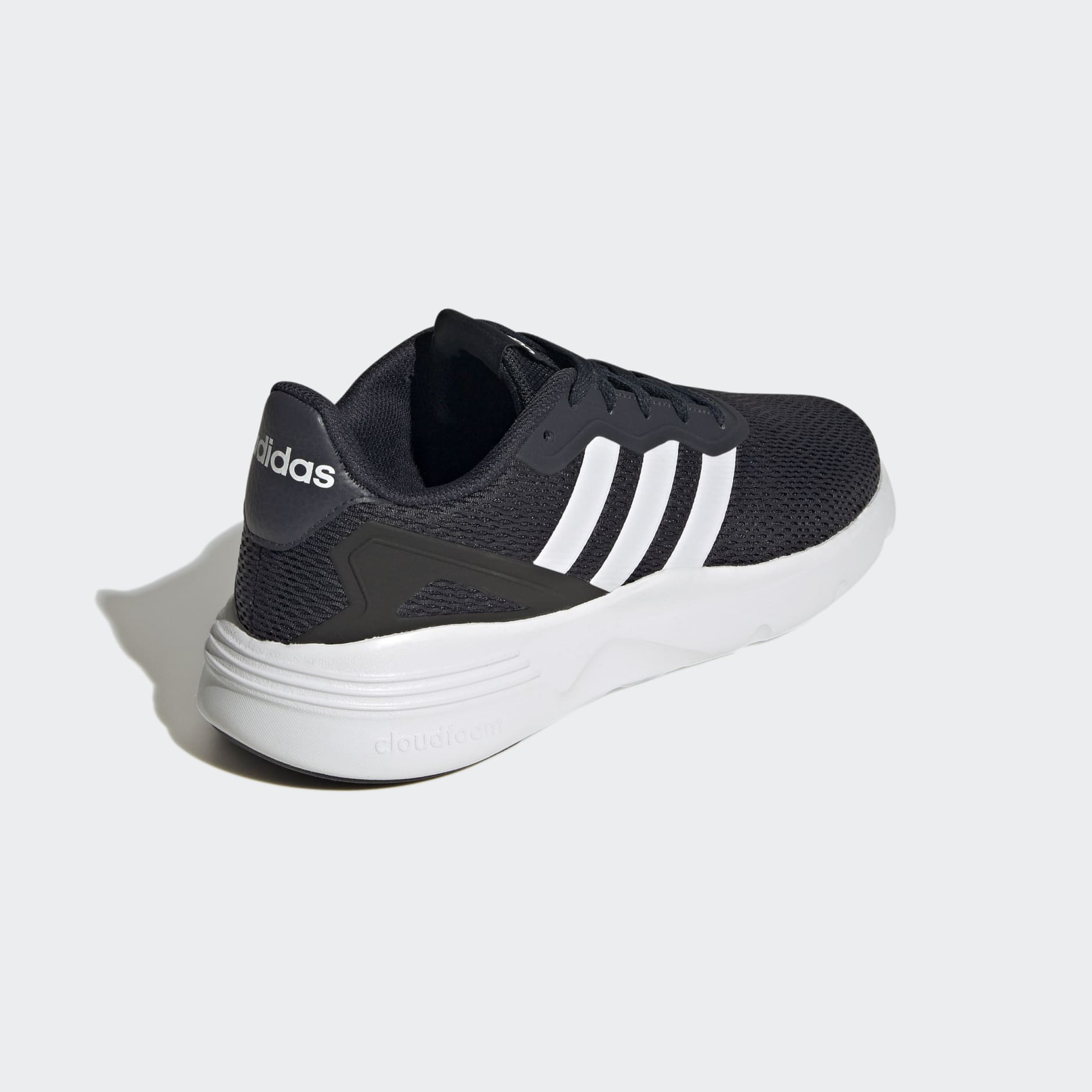 Tenis Nebzed Cloudfoam