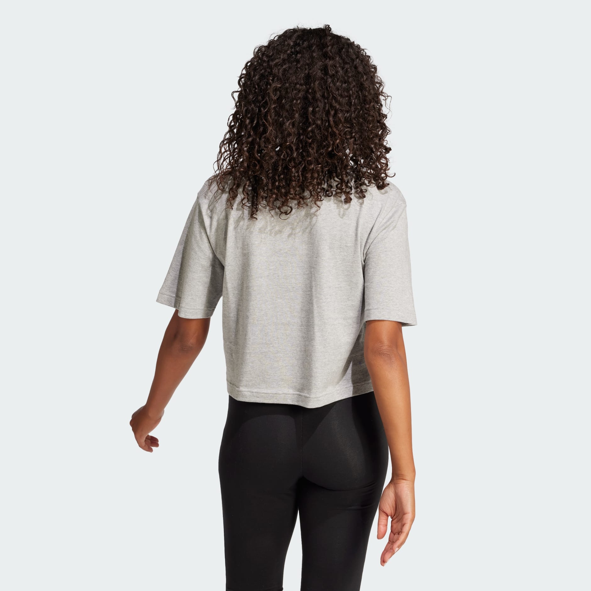 Essentials 大型標誌男友風格 T 裇