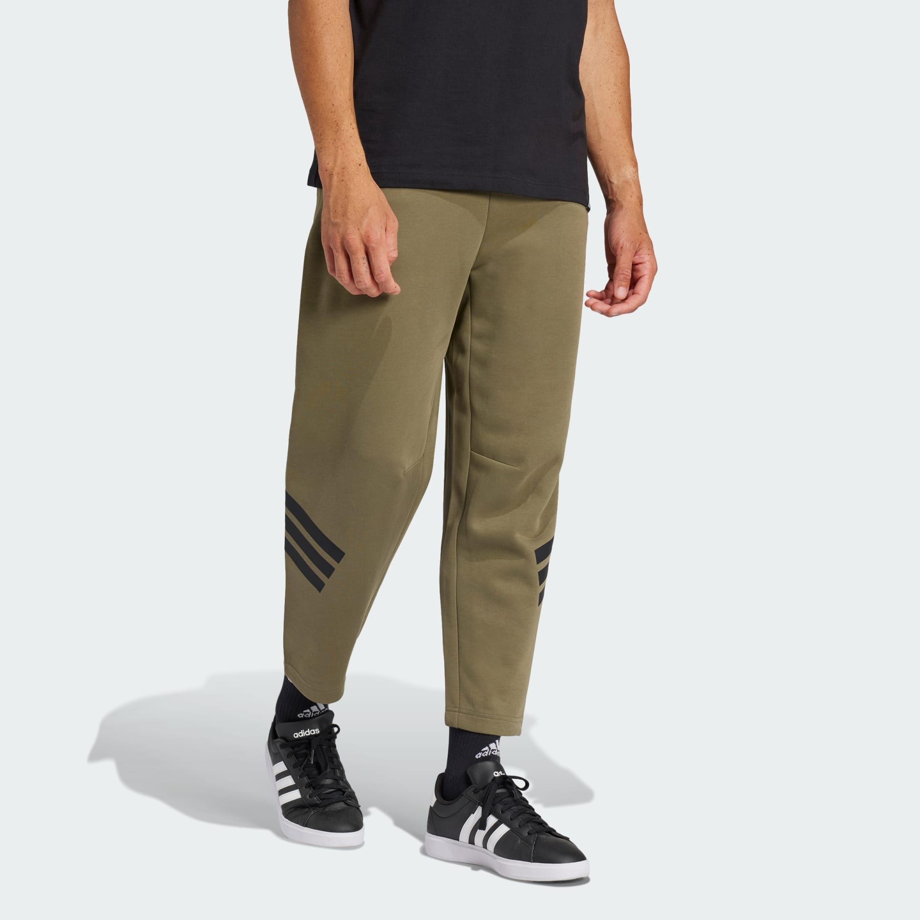Future Icons 3-Stripes Pocket Pants