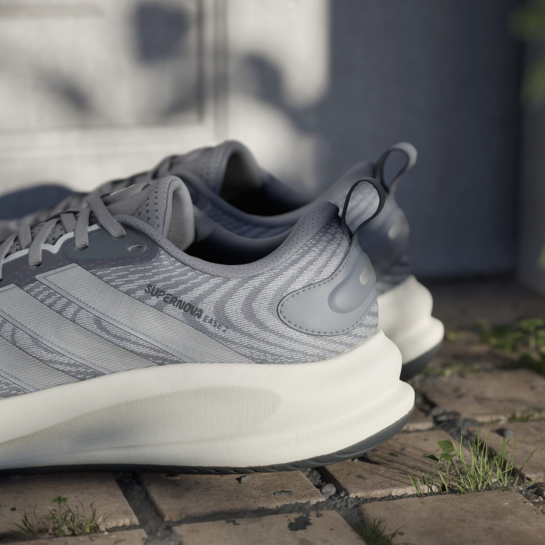 SUPERNOVA EASE 2 M RUNNING SHOES