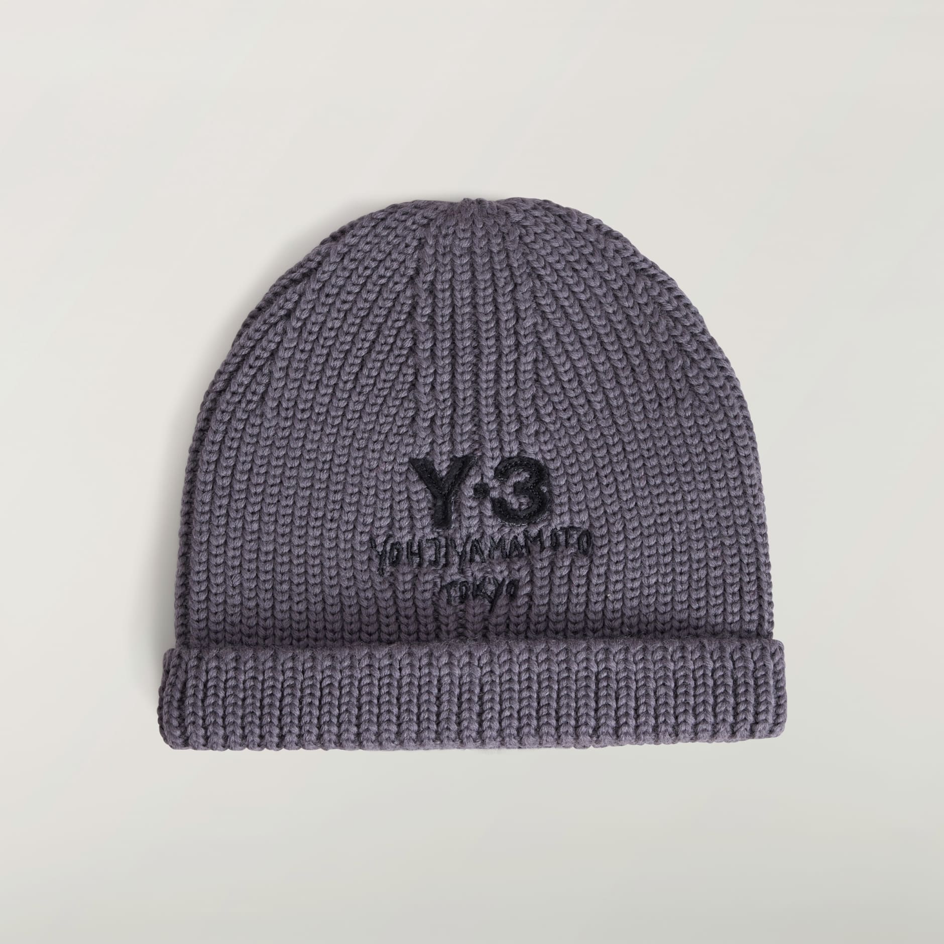 Căciulă Y-3 din tricot gros