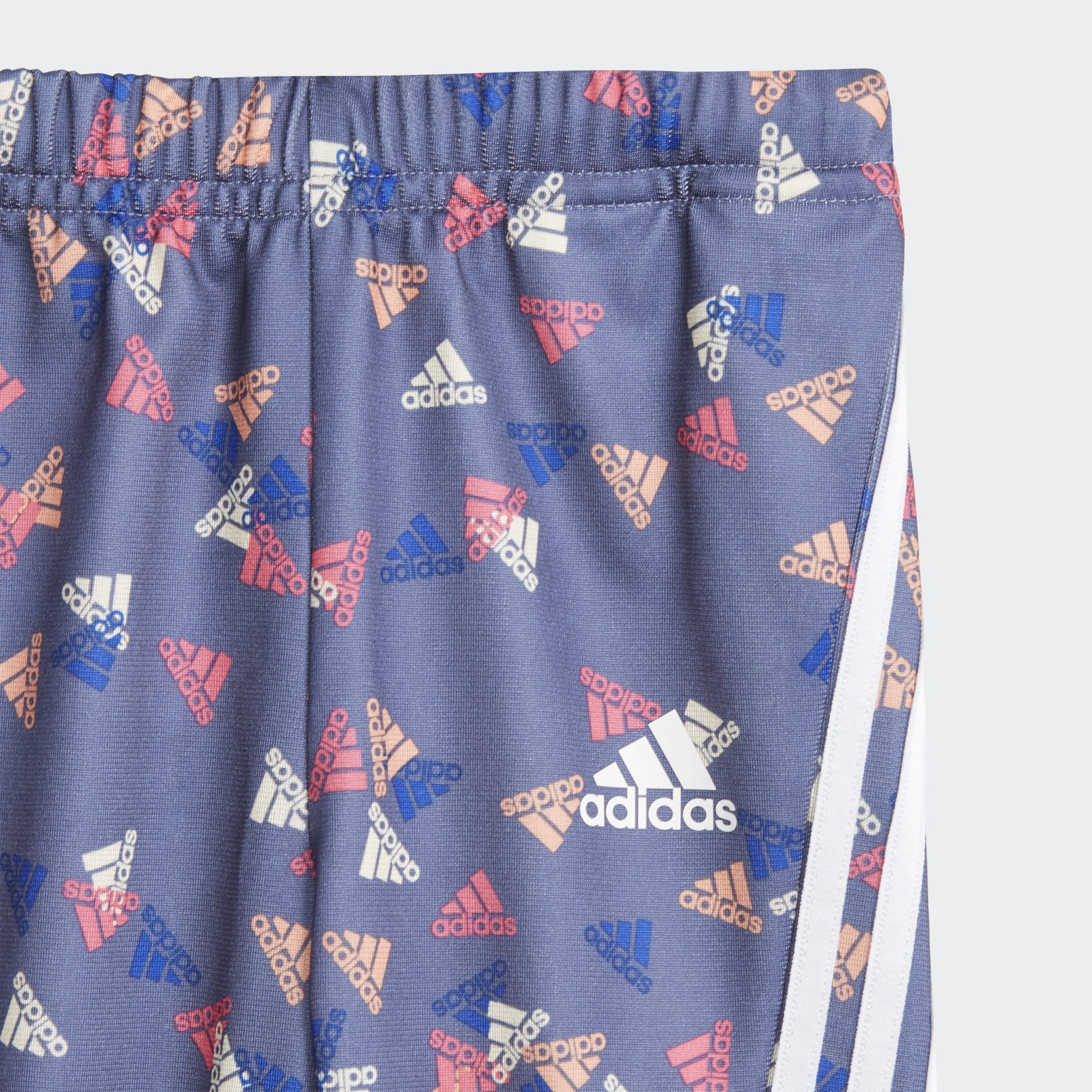 Future Icons Shiny Graphic Jogger Set