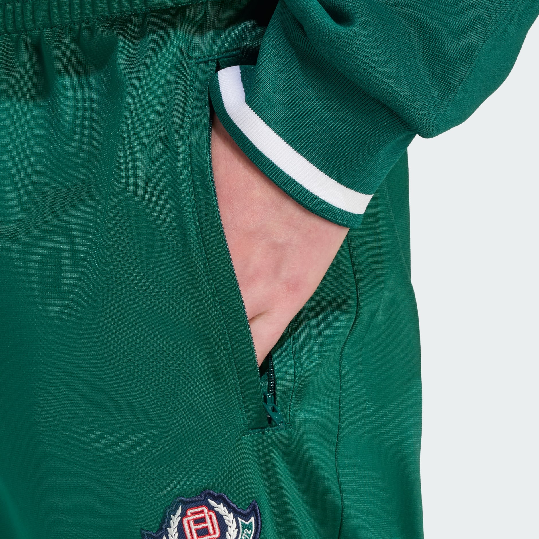 Varsity Open Hem Loose Pants