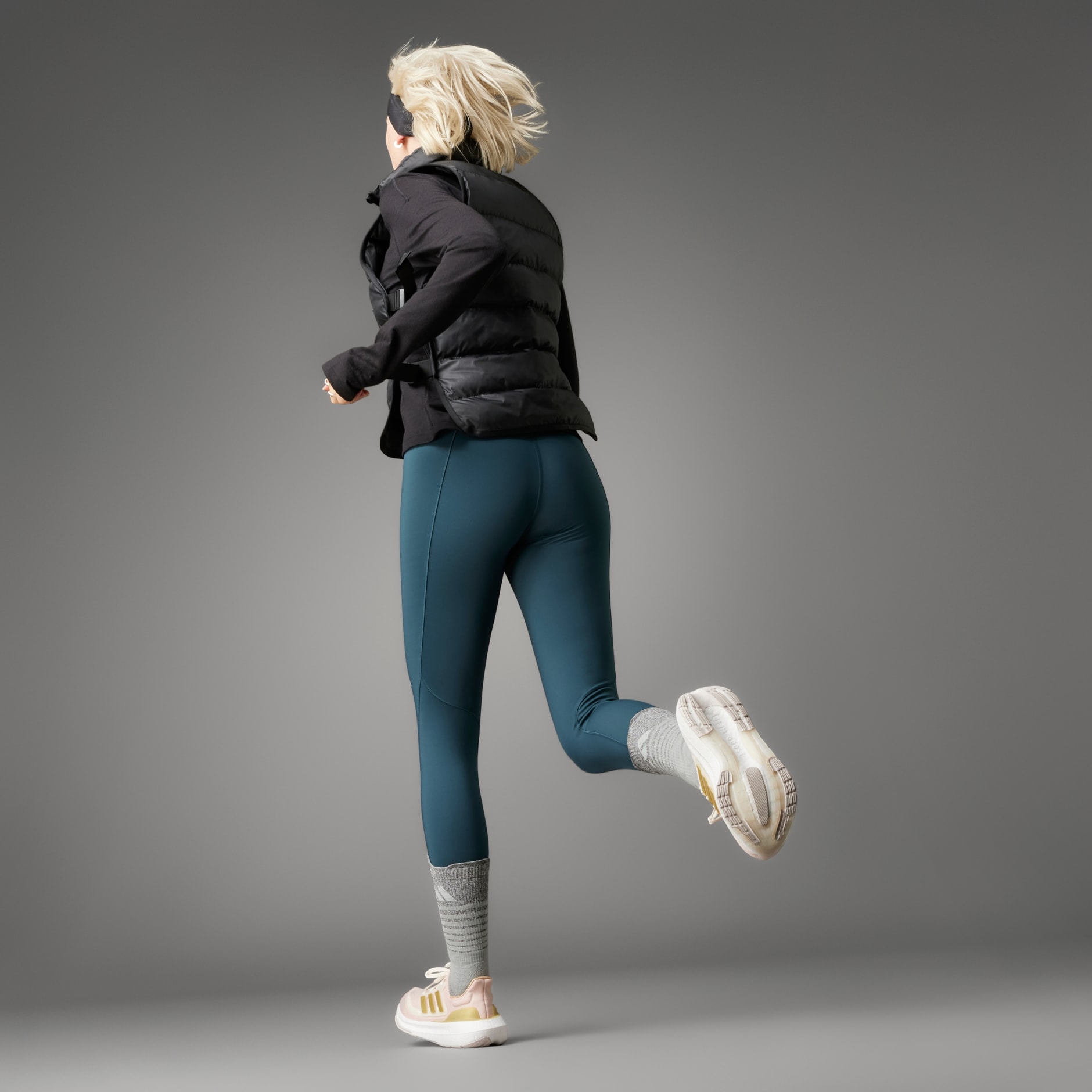 حذاء Ultraboost 23