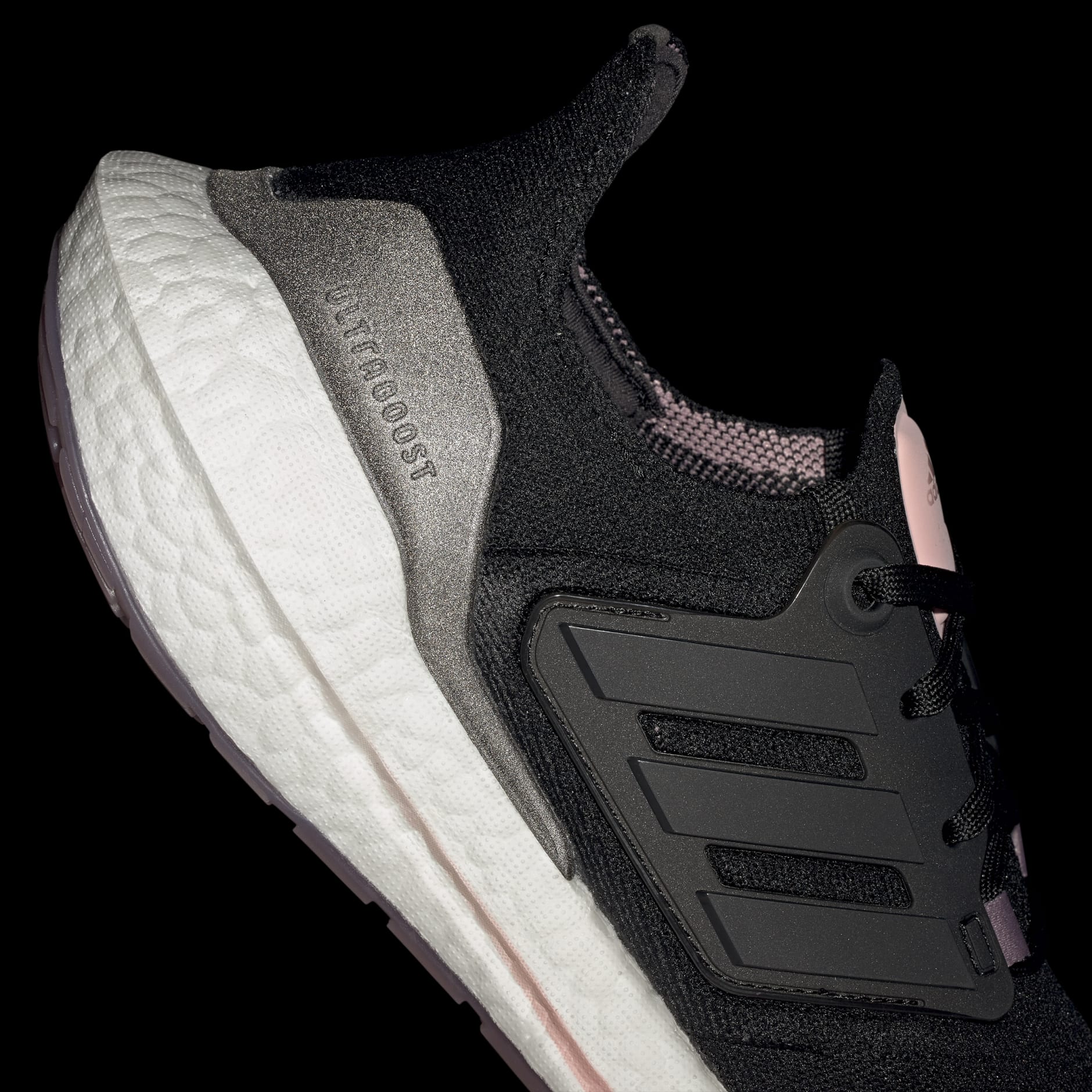 ULTRABOOST 22 SHOES