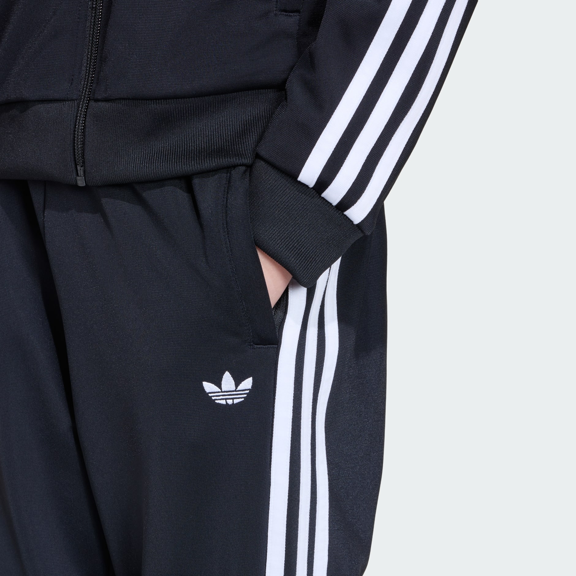 SST TRACK PANTS