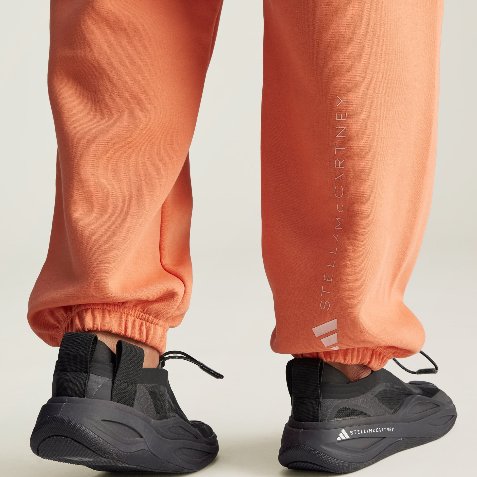 Women's Clothing - adidas by Stella McCartney Loose Sweat Pants - Orange |  adidas Saudi Arabia