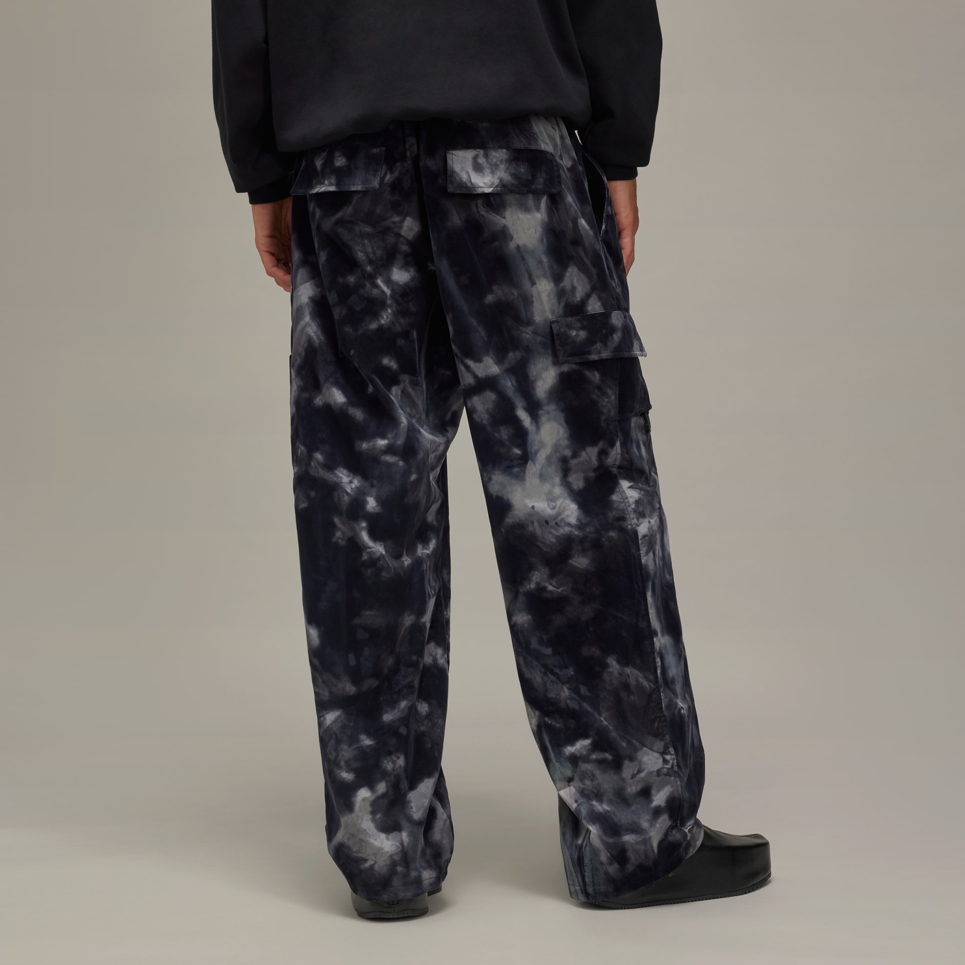 【正規品】美品 Y-3 CLASSIC SHELL PANTS FN3414 Y-3(ワイスリー) ナイロンパンツFN3414 CLASSIC SHELL PANTS