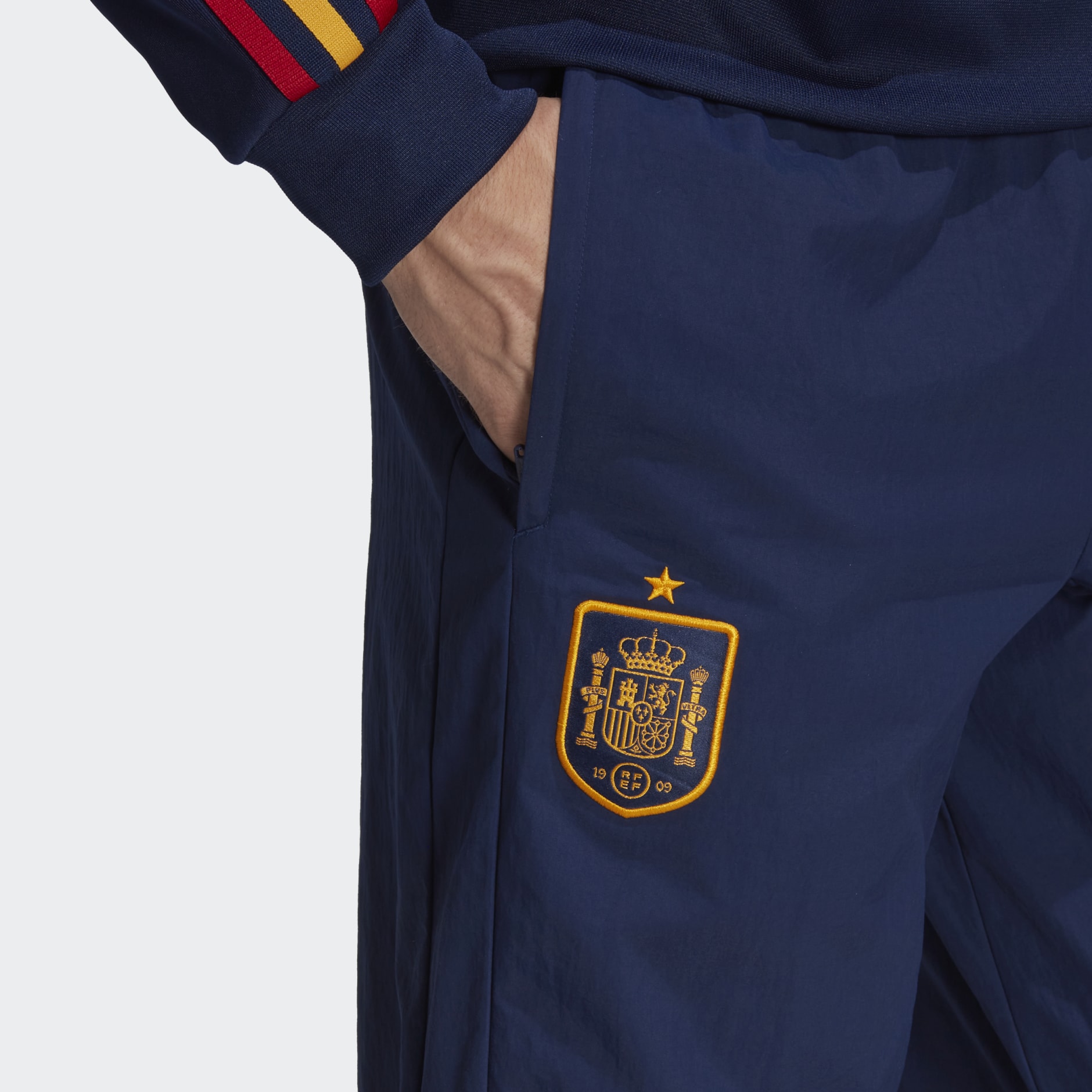 Spain Travel Pants