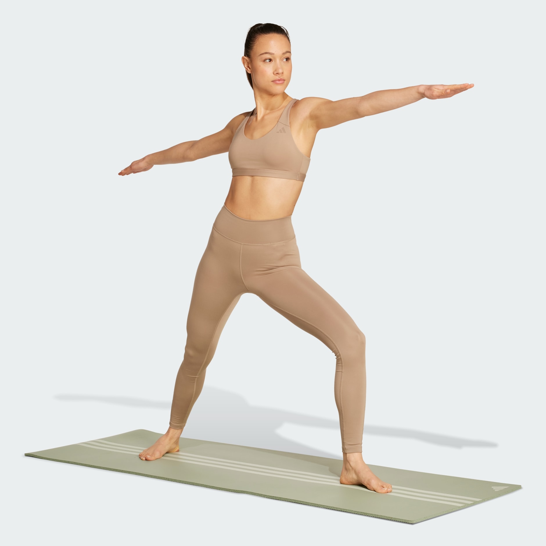 حمالة صدر متوسطة الدعم أديداس All Me Essentials