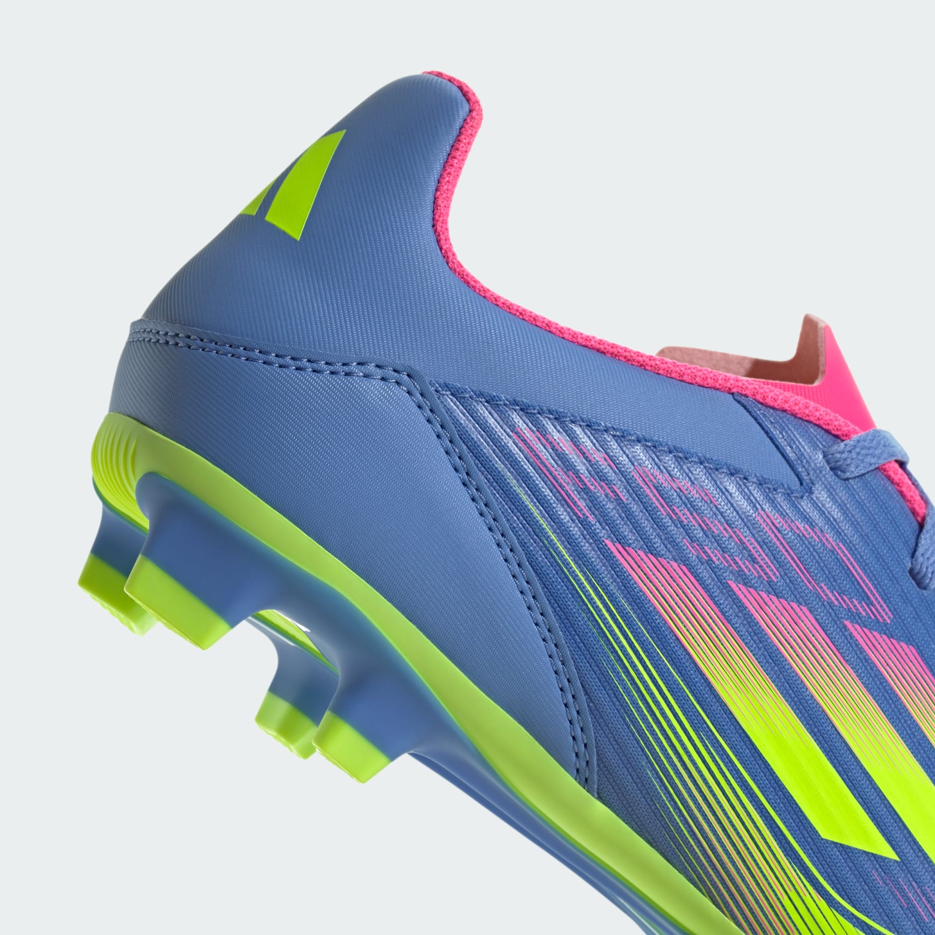 Ghete de fotbal F50 Club pentru teren dur/multi-teren
