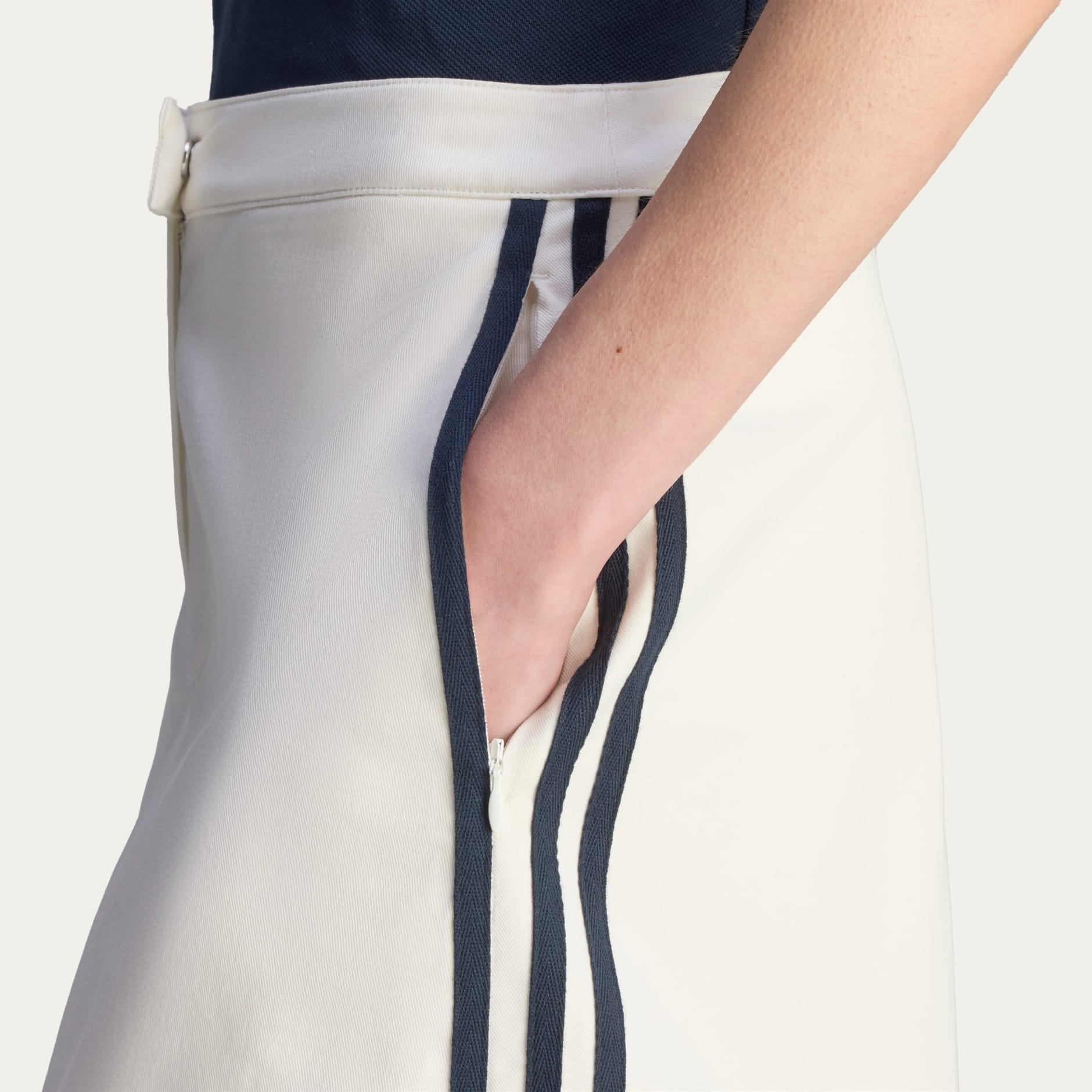 Sporty & Rich 短裙褲