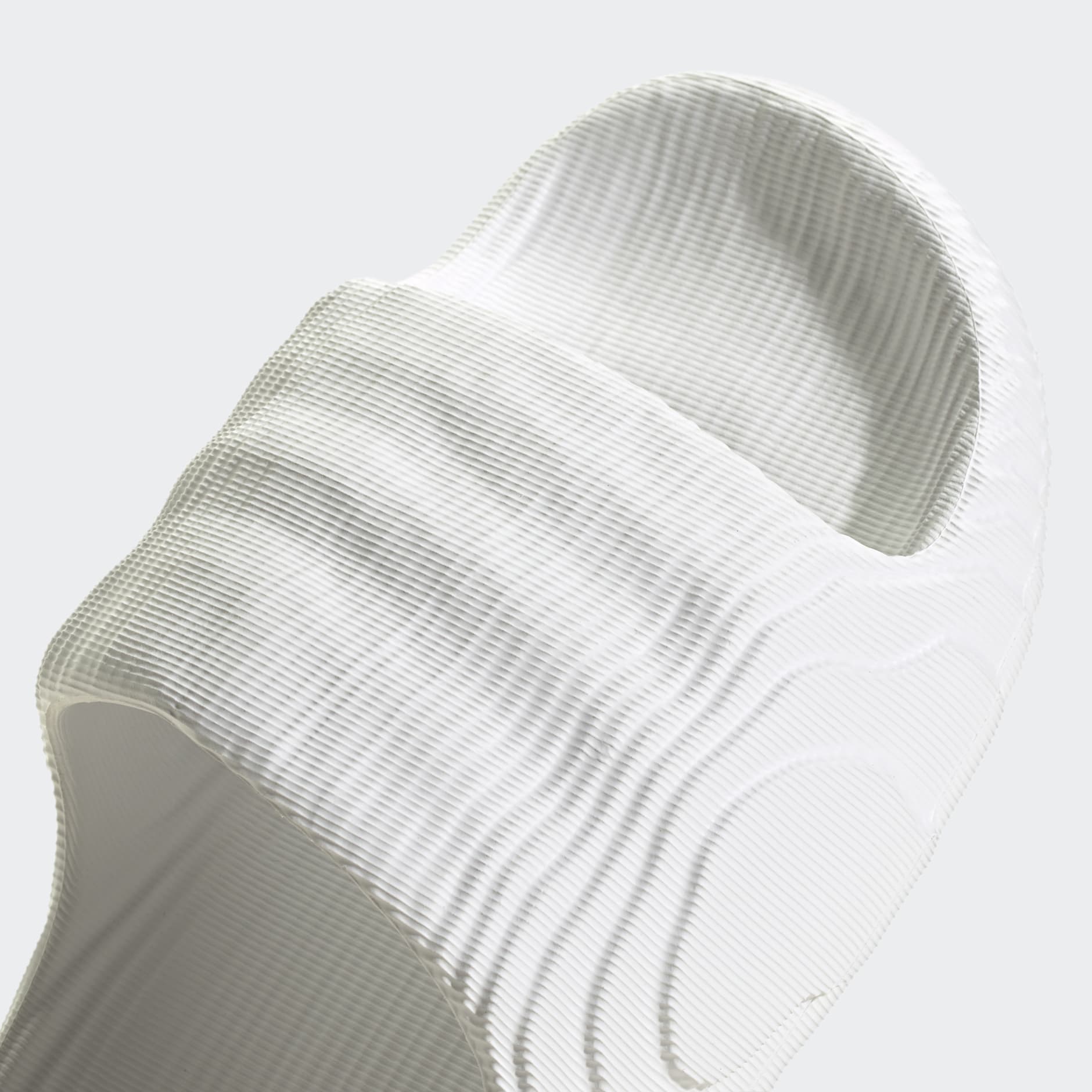 Shoes - Island Club Adilette 22 Slides - White | adidas Israel