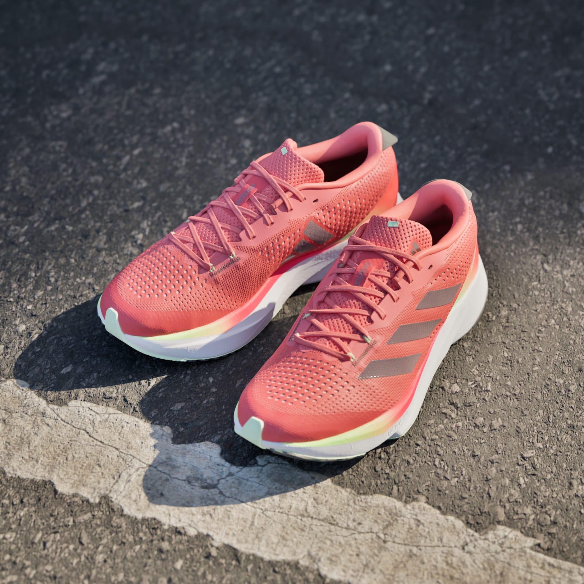 ADIZERO SL