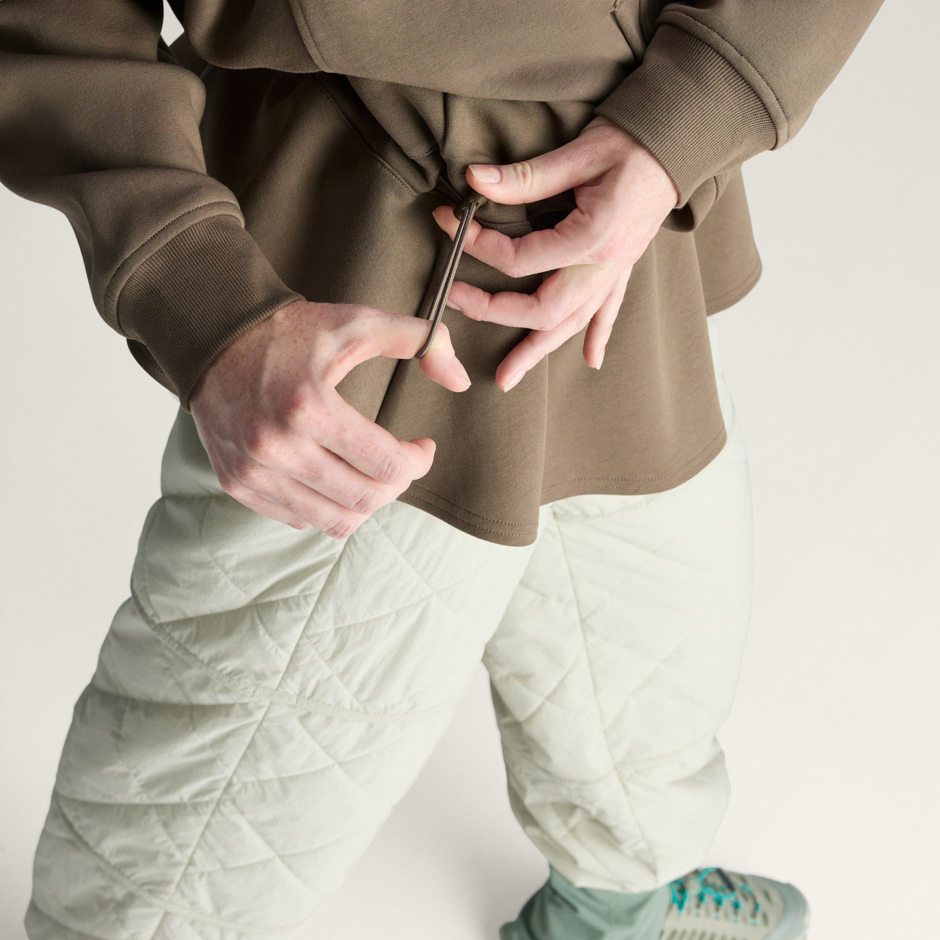 Hanorac adidas By Stella McCartney cu peplum