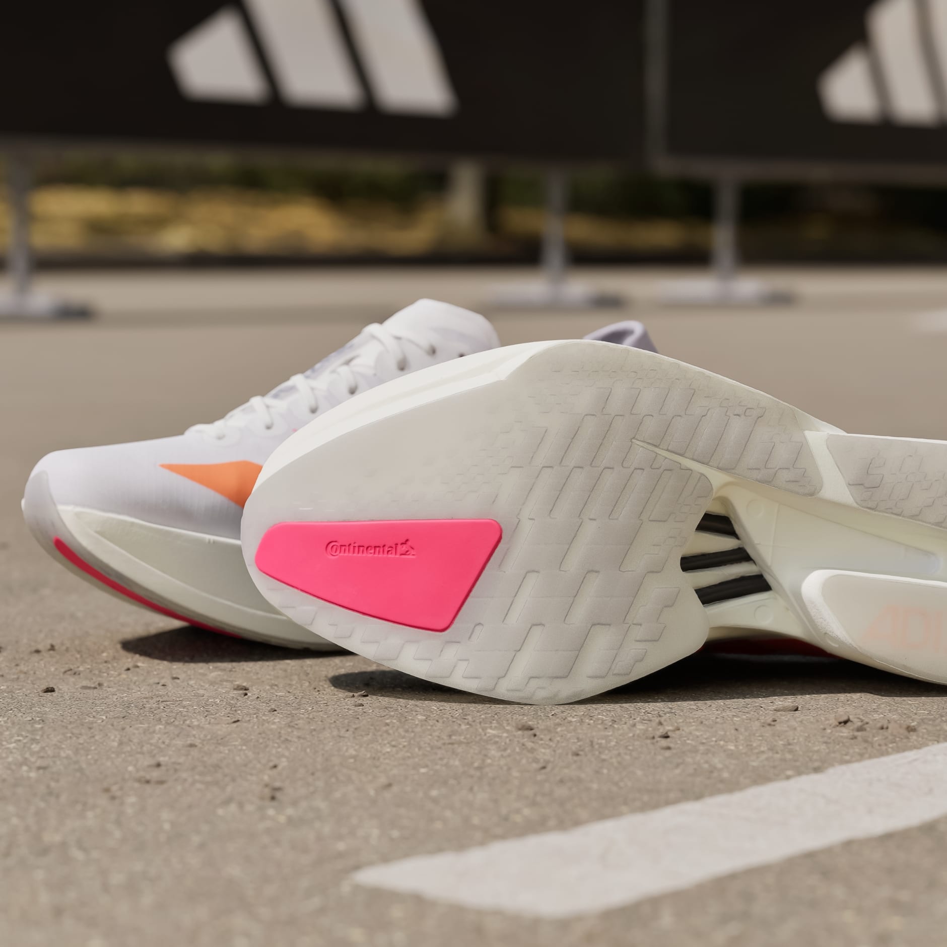 Adizero Adios Pro 4 跑鞋