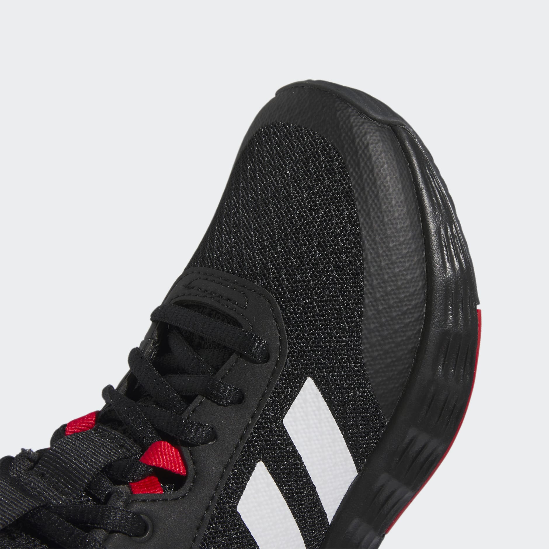 Ownthegame 2.0 Shoes