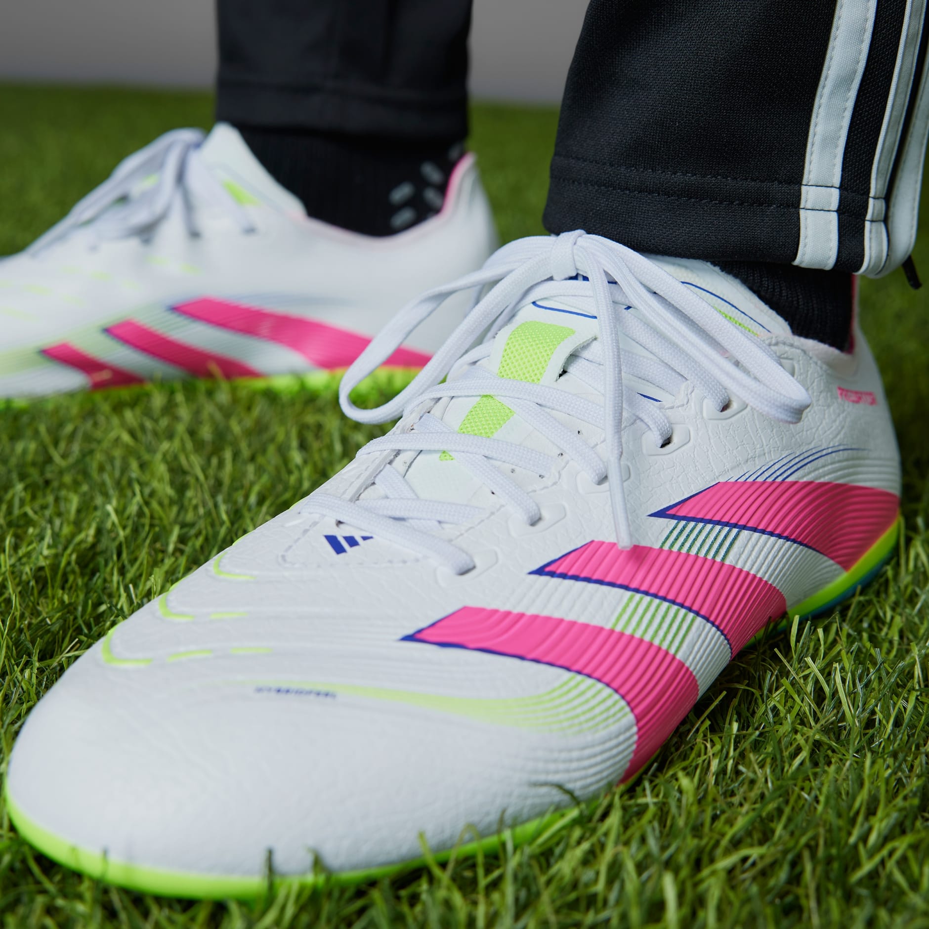 Predator League Firm/Multi-Ground Boots