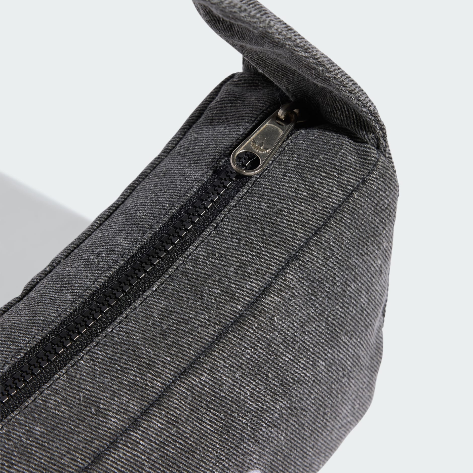 Geantă mică de umăr