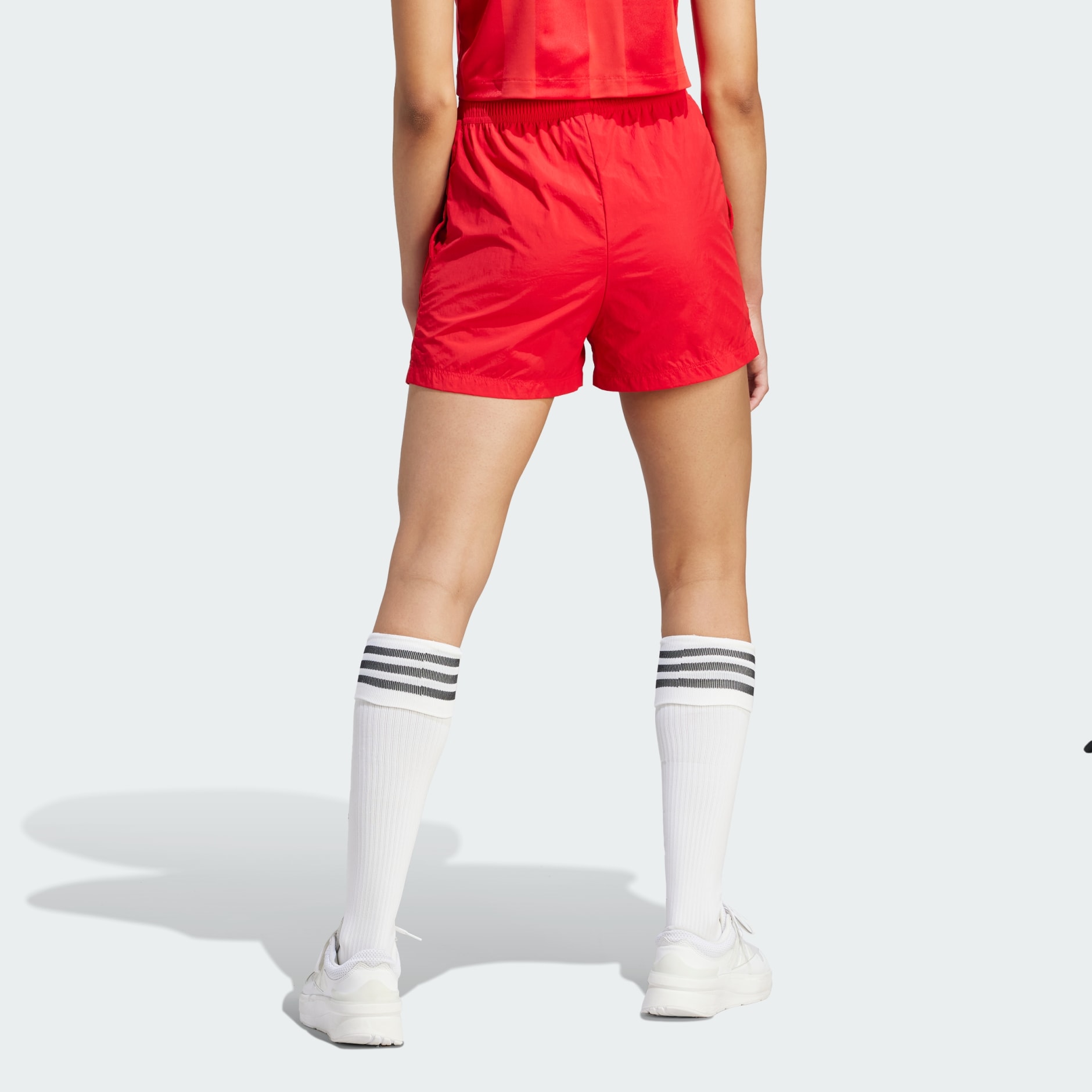 Adidas hot sale button shorts