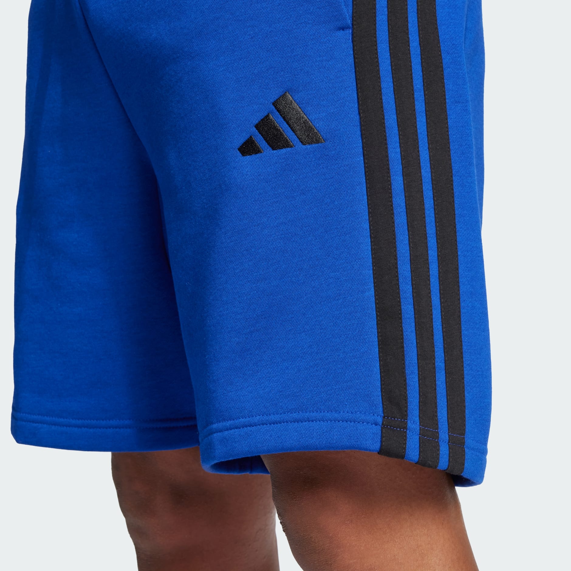 Kratke hlače Essentials od flisa i s tri pruge