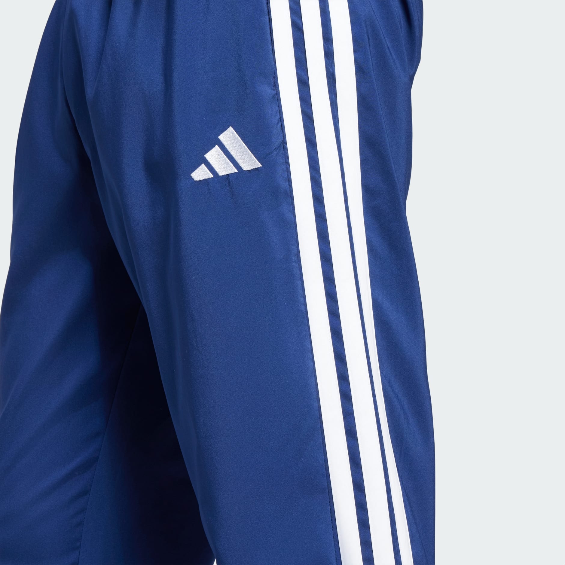 Essentials 3-Stripes Woven Pants