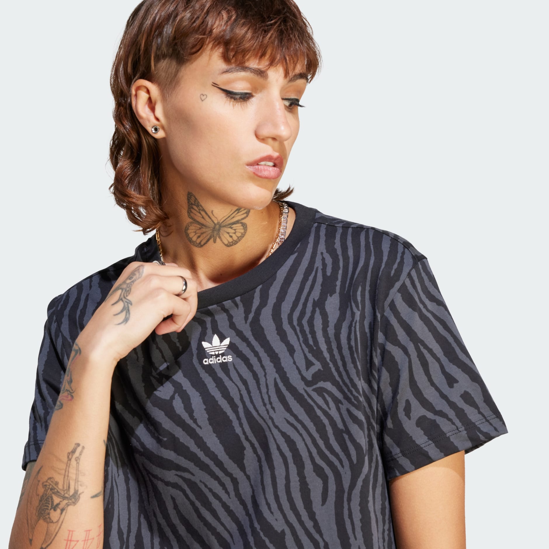 adidas Allover Zebra Animal Print Grey LK adidas | - Essentials Tee
