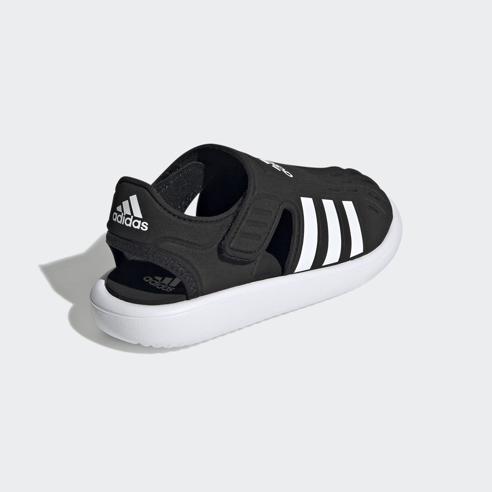 WATER SANDAL C