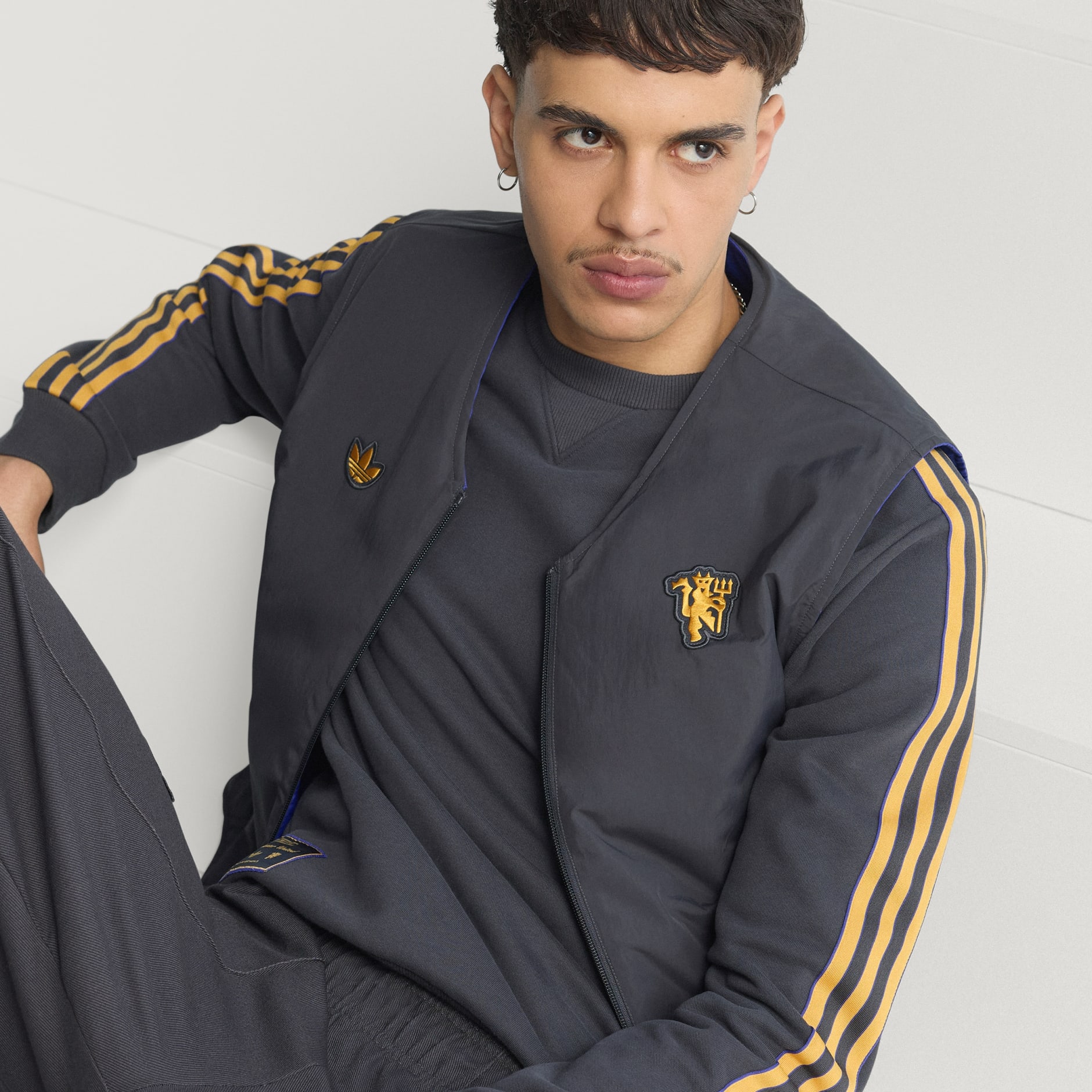 Manchester United Terrace Icons Vest