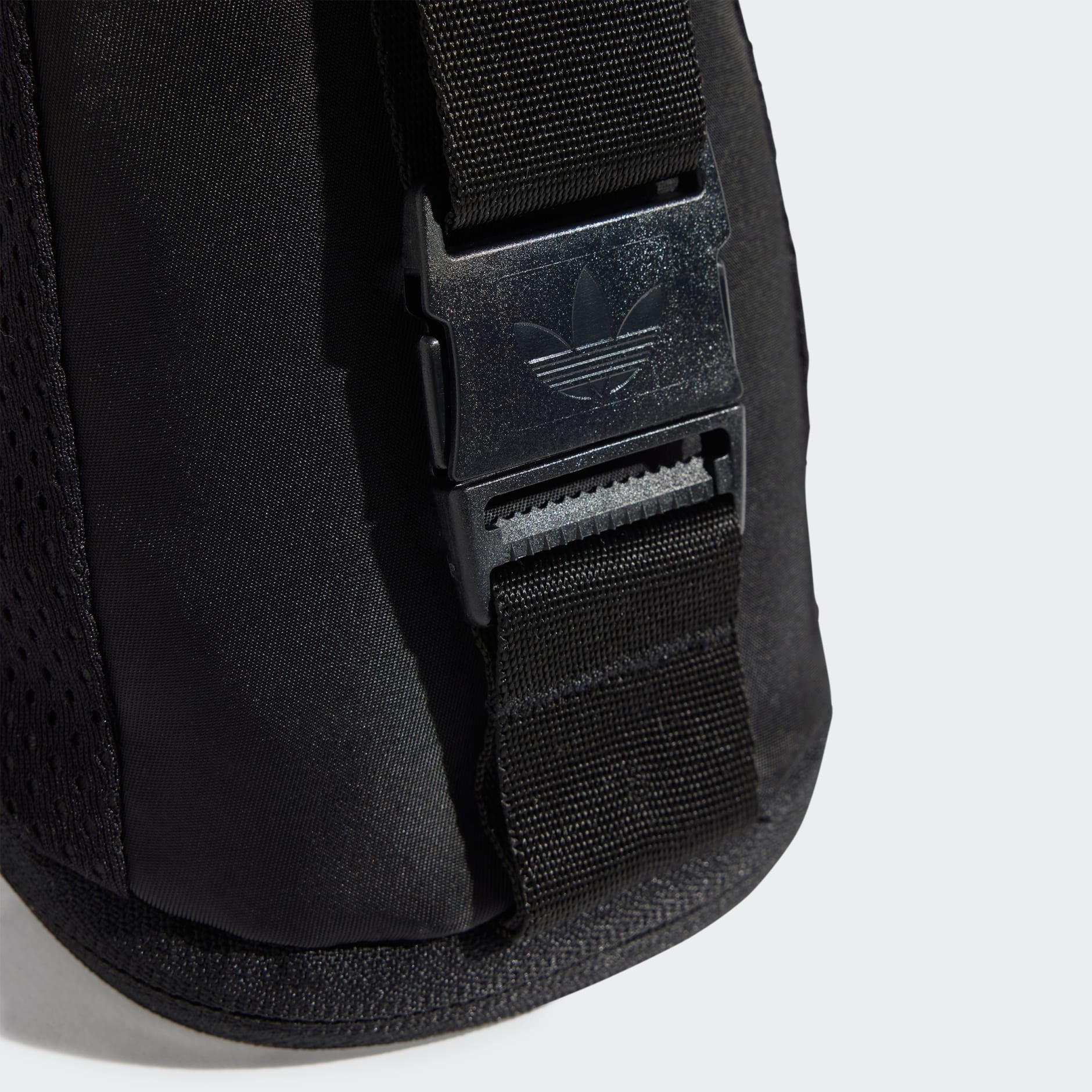 حقيبة Adicolor للأغراض الصغيرة