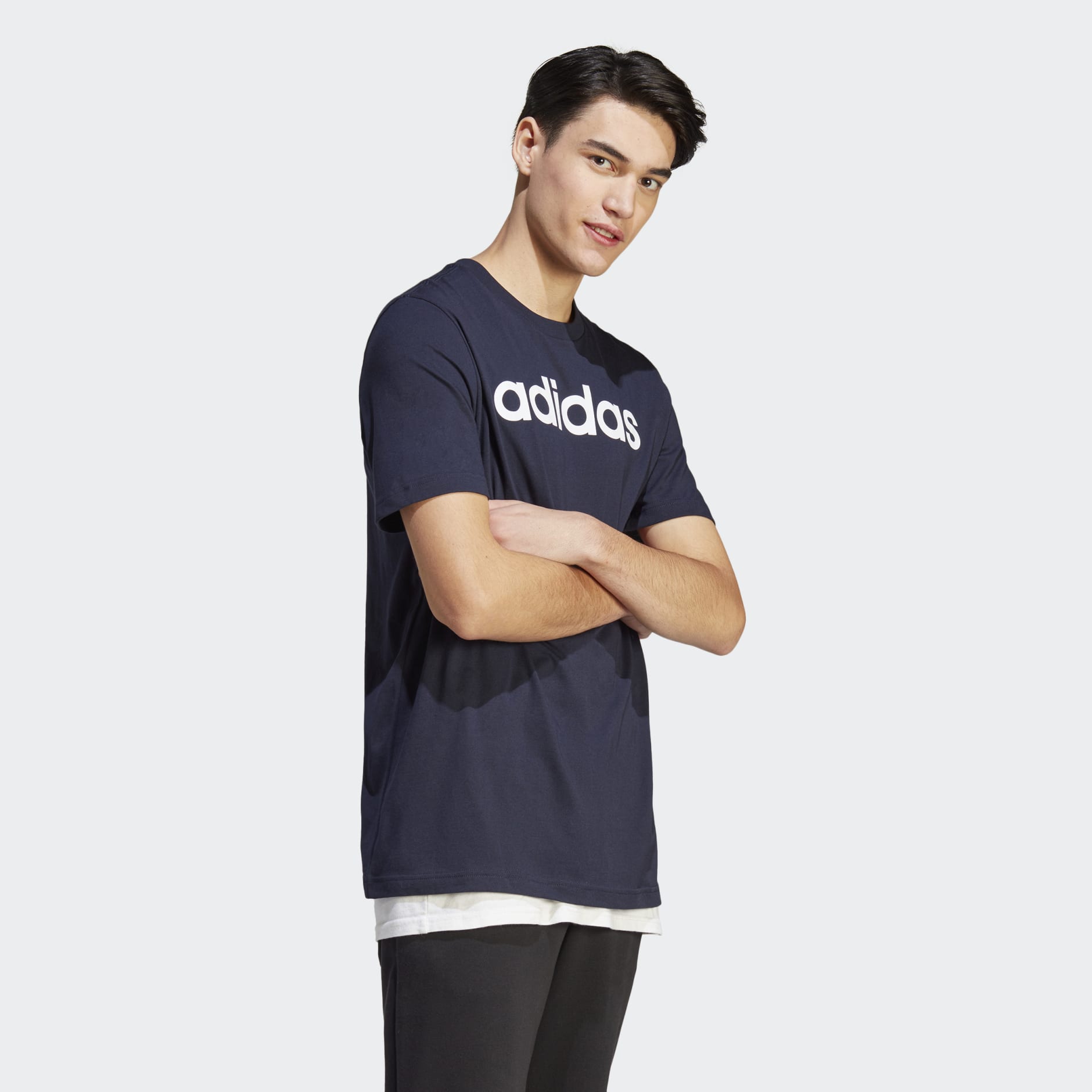 Tricou Essentials cu logo brodat liniar din tricot simplu
