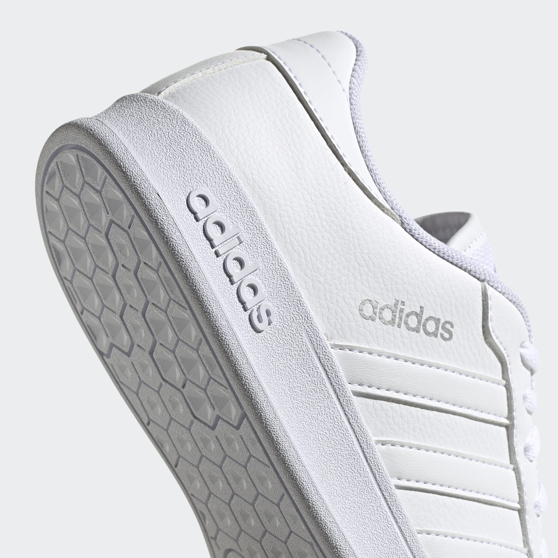Breaknet Shoes