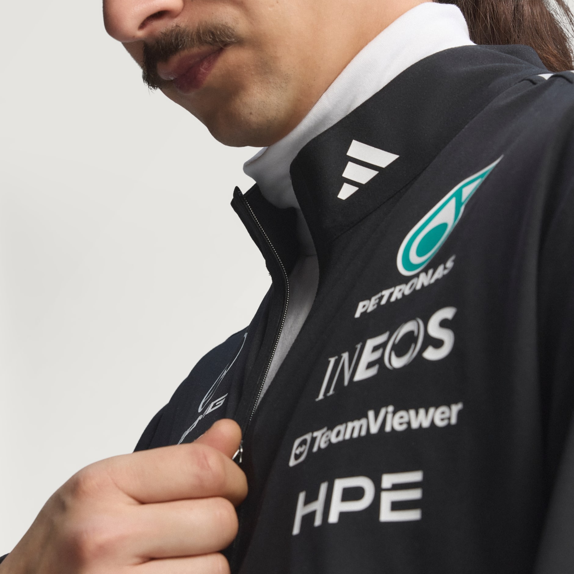 Bluză sport MERCEDES - AMG PETRONAS FORMULA 1 TEAM ENGINEERS QUARTER ZIP