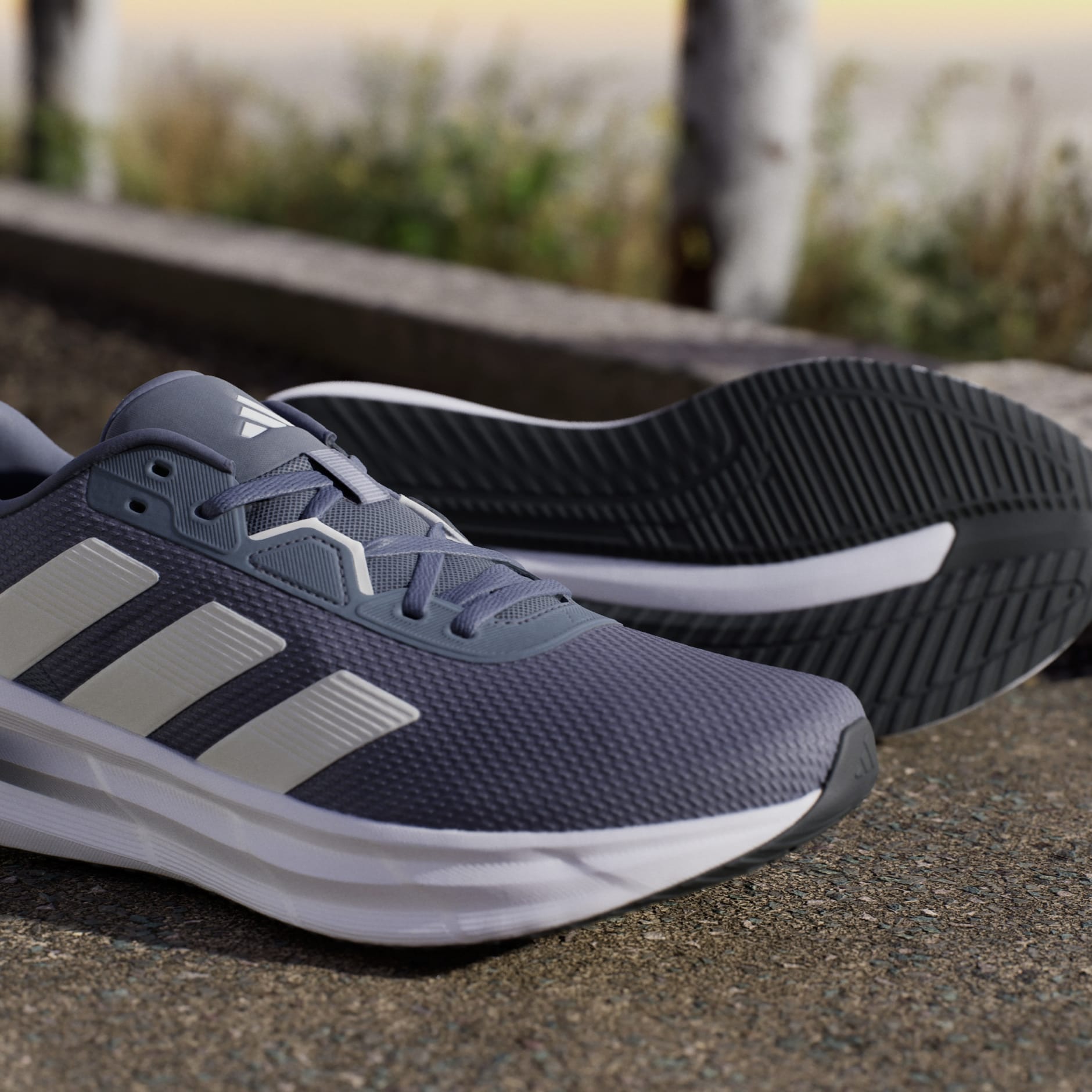 Galaxy 7 Running Shoes