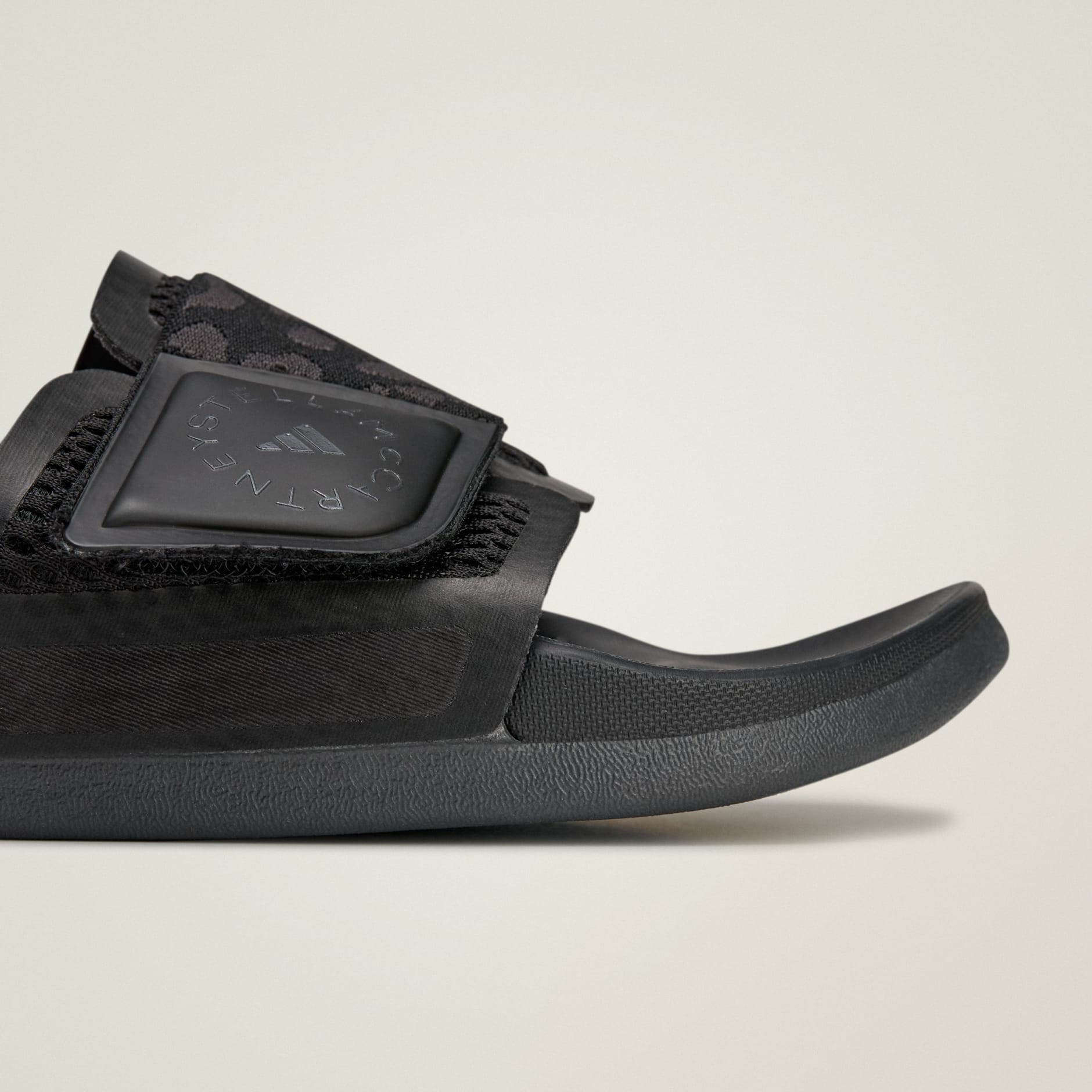 Sandale adidas by Stella McCartney