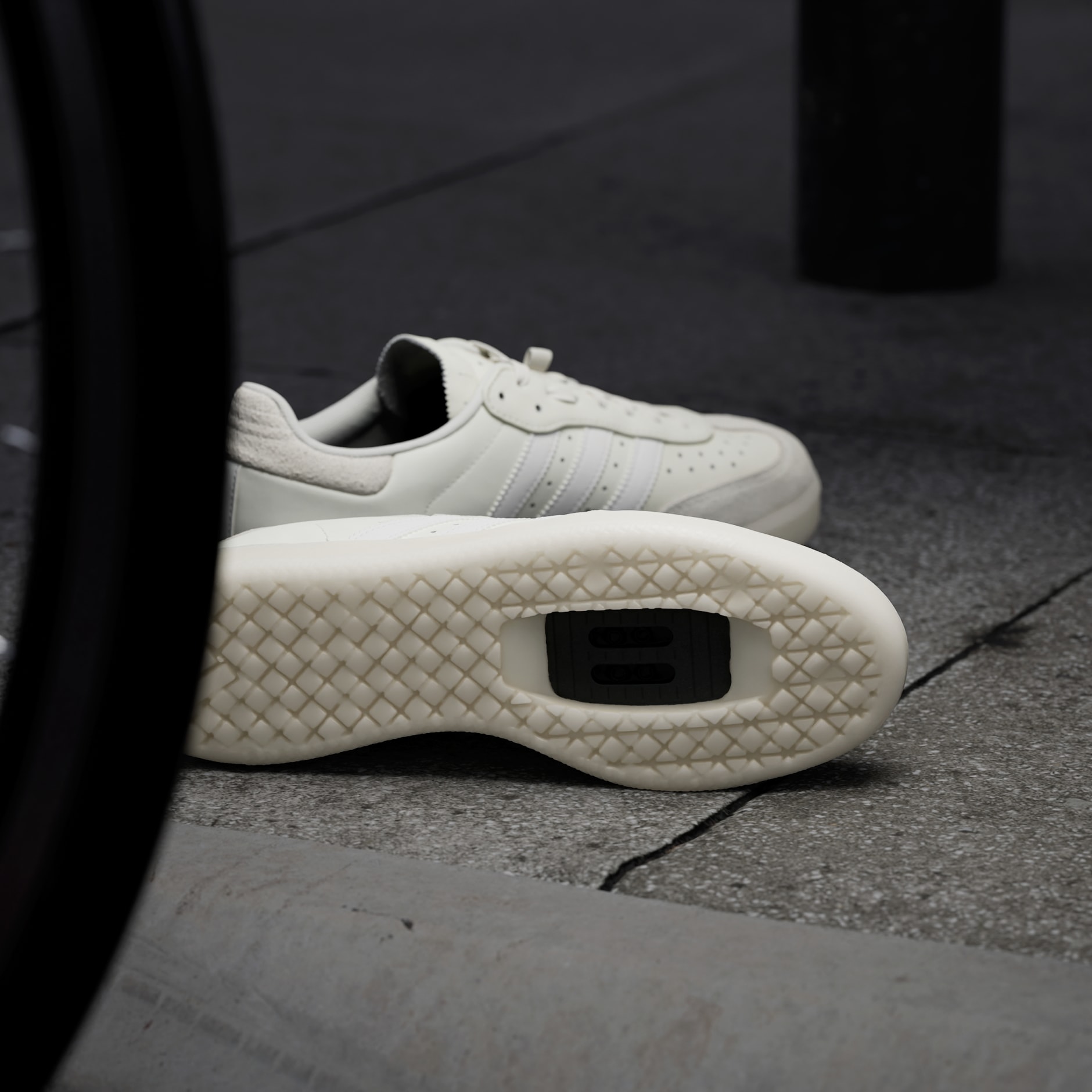 Pantofi De Piele Velosamba