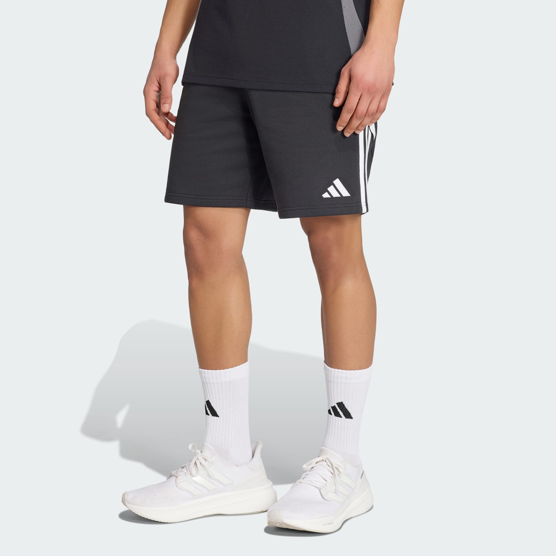 Pantaloni scurți de trening Tiro 24